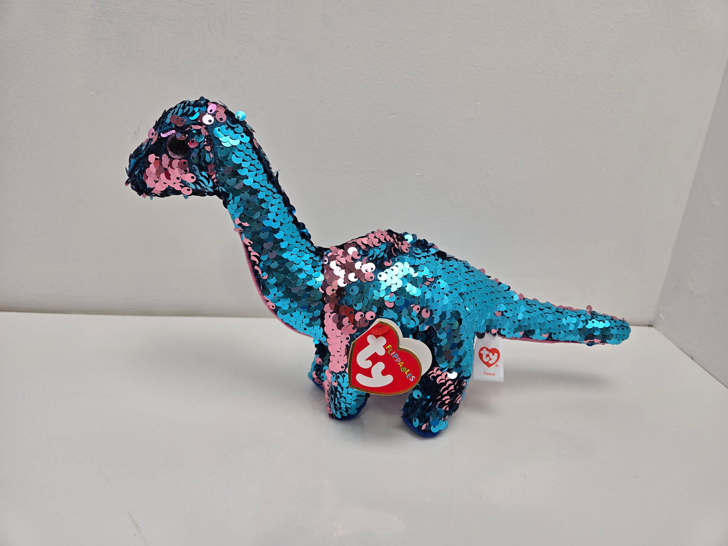 Ty Flippables “Tremor” the Dinosaur with sequins limited series (11 inch)