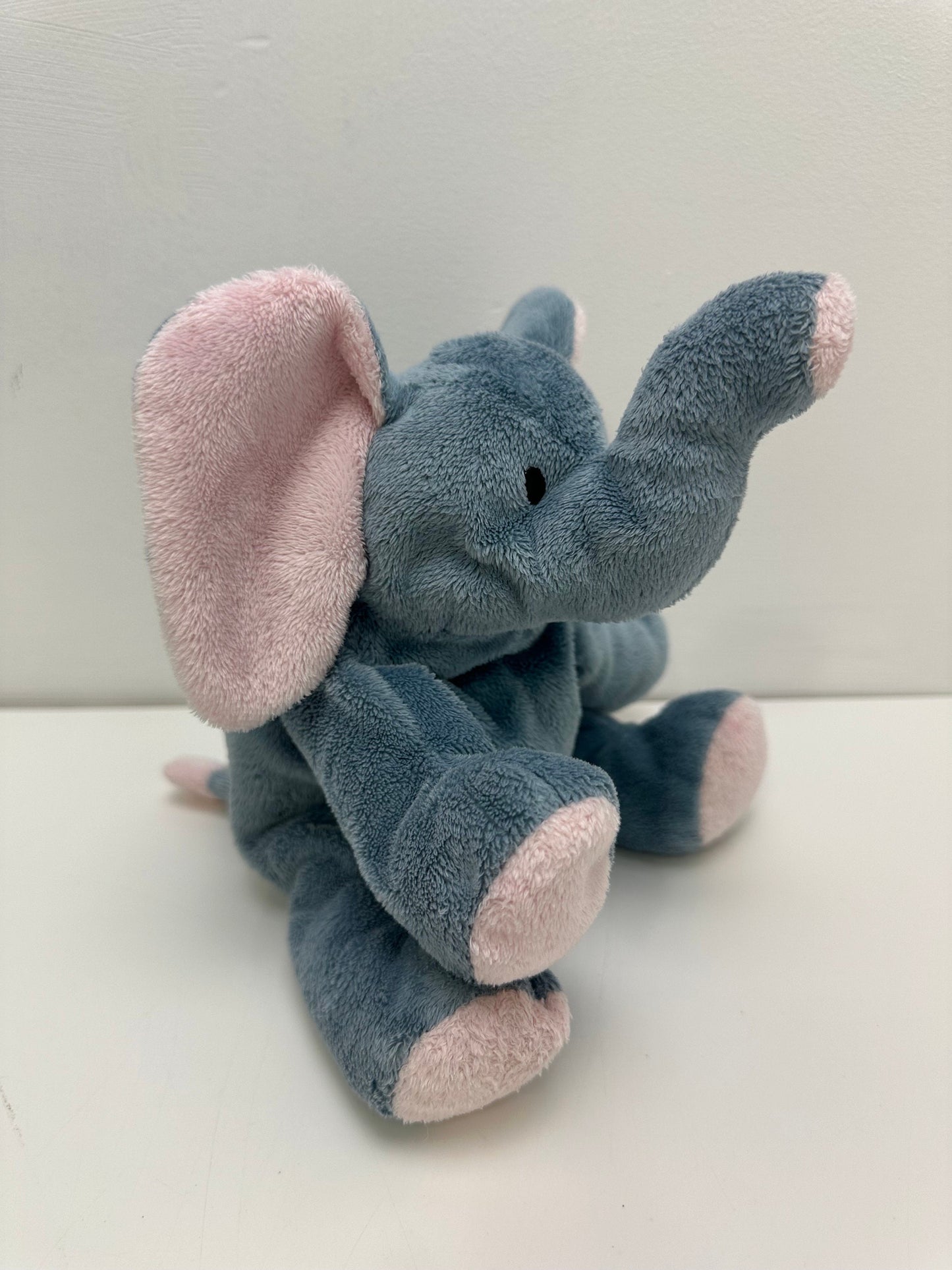 Ty Pluffies Collection “Winks” the Elephant, Later Release - No Hang Tag! *Rare* (10 inch)