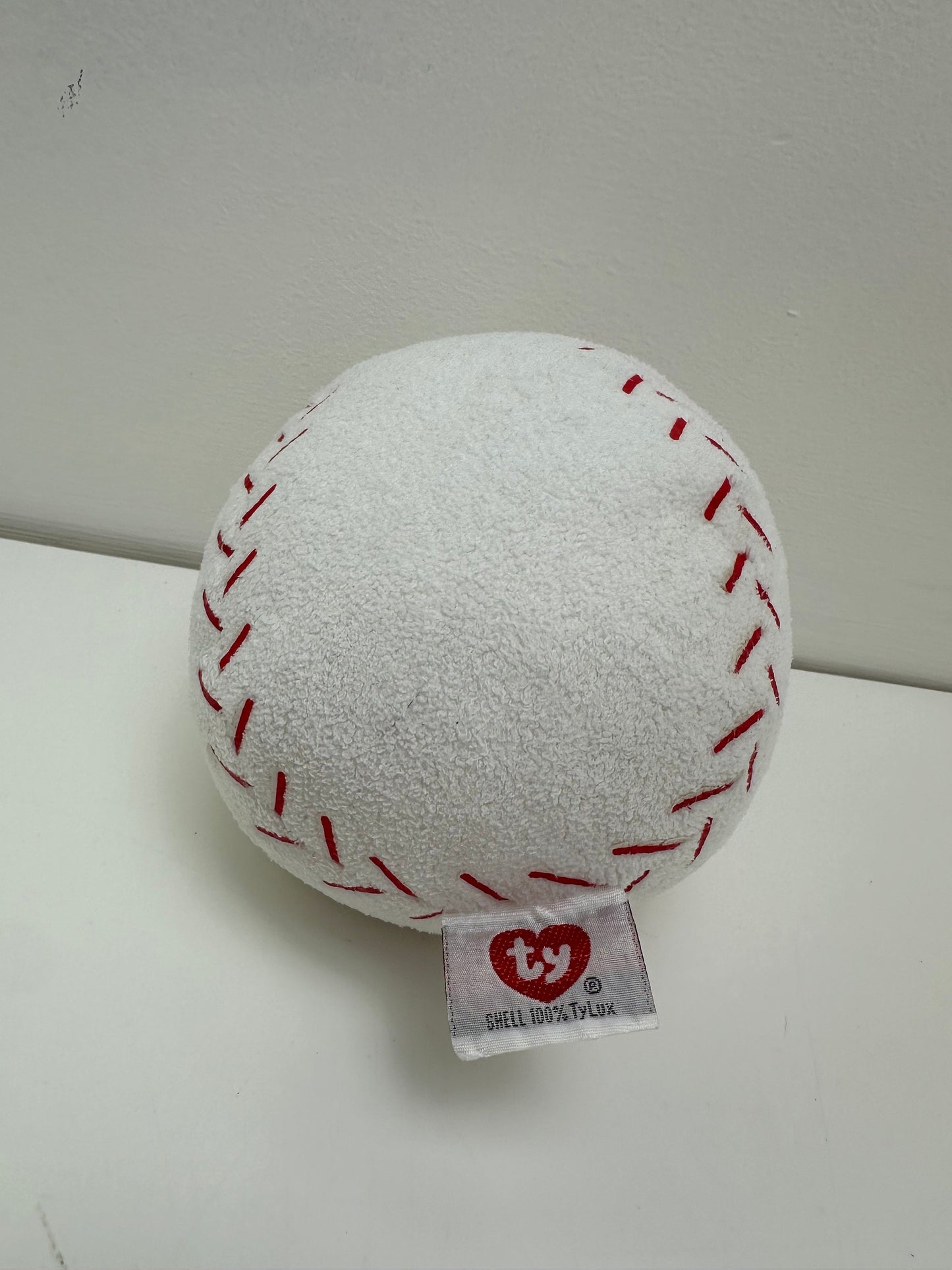 Ty Pluffies Collection “Baseball” the Baseball  No Tag (5 inch)