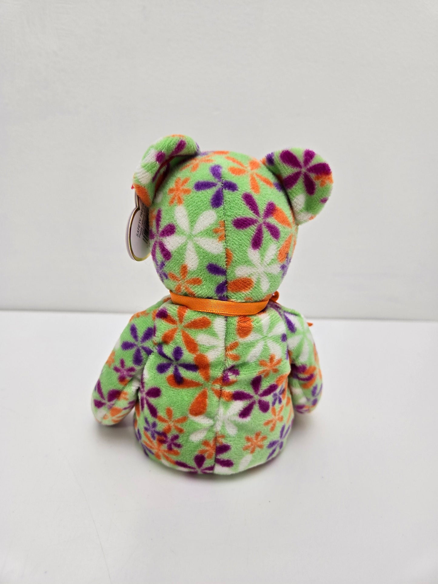 Ty Beanie Baby “Groovey” the Bear (8.5 inch)