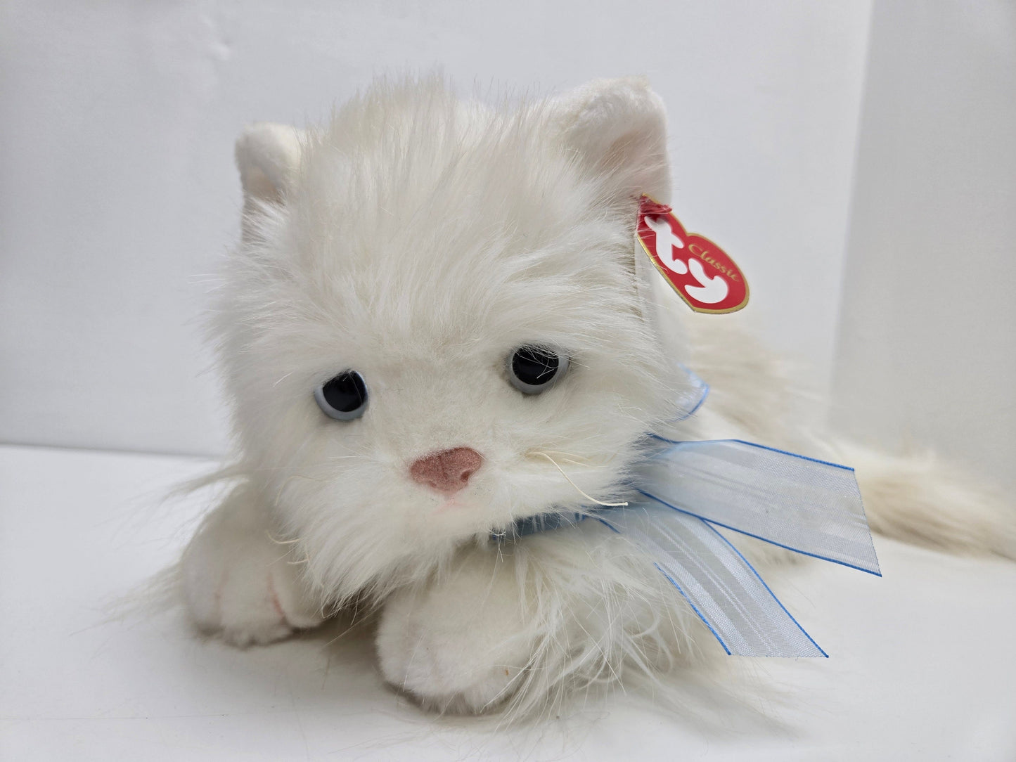 Ty Classics Collection “Sugar” theWhite Cat (12 inch)