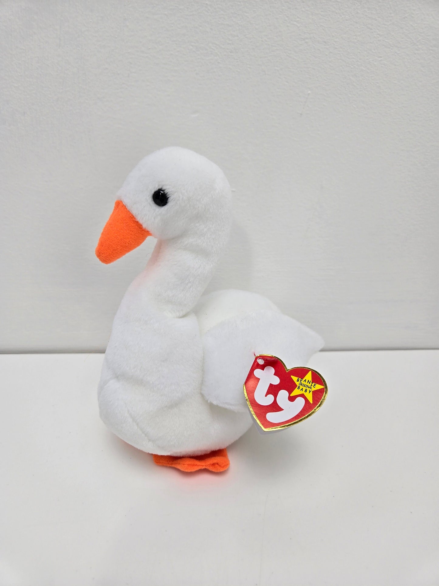 Ty Beanie Baby “Gracie” the Swan (5.5 inch)