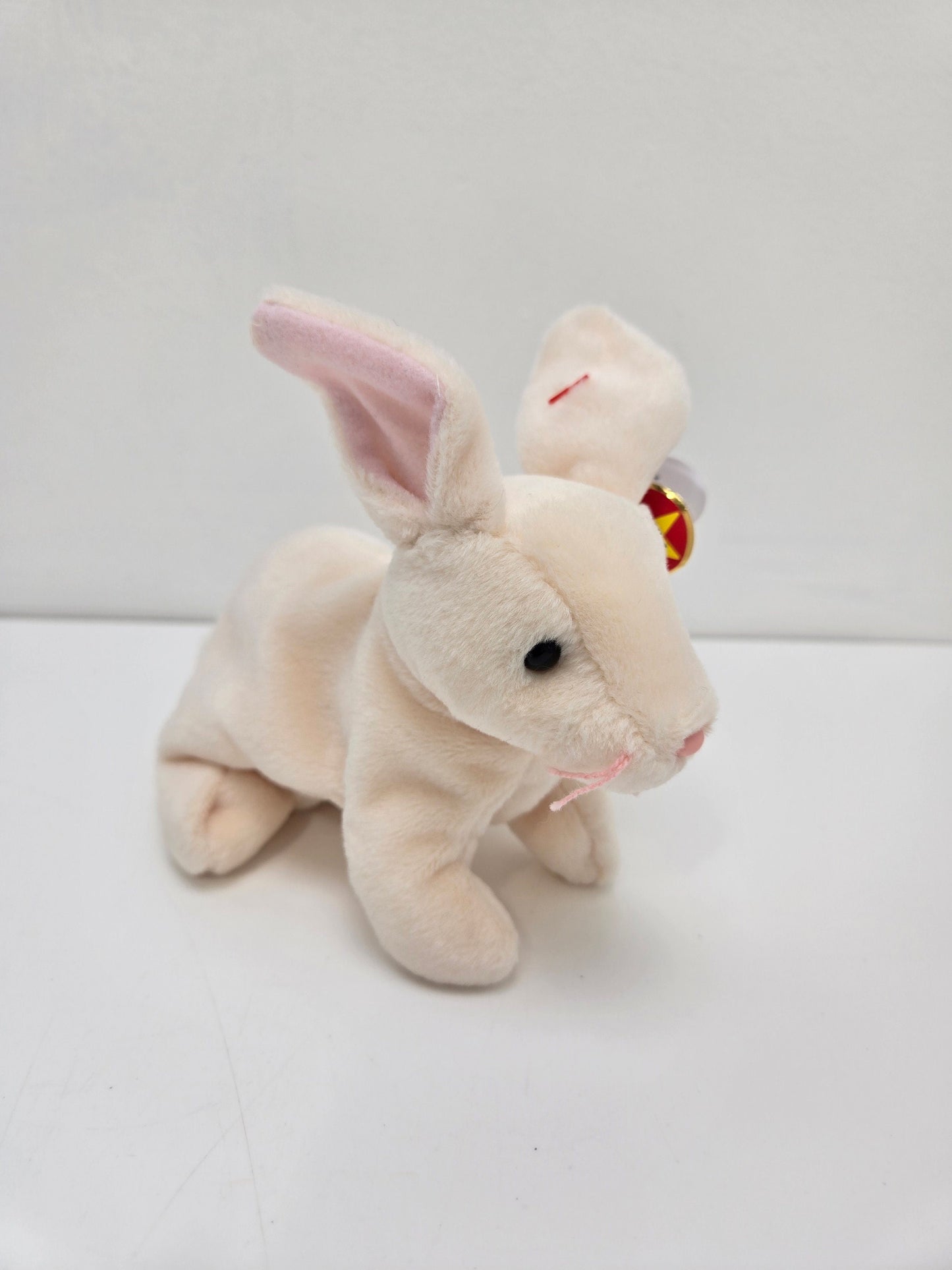 Ty Beanie Baby “Nibbler” the Easter Bunny (6 inch)