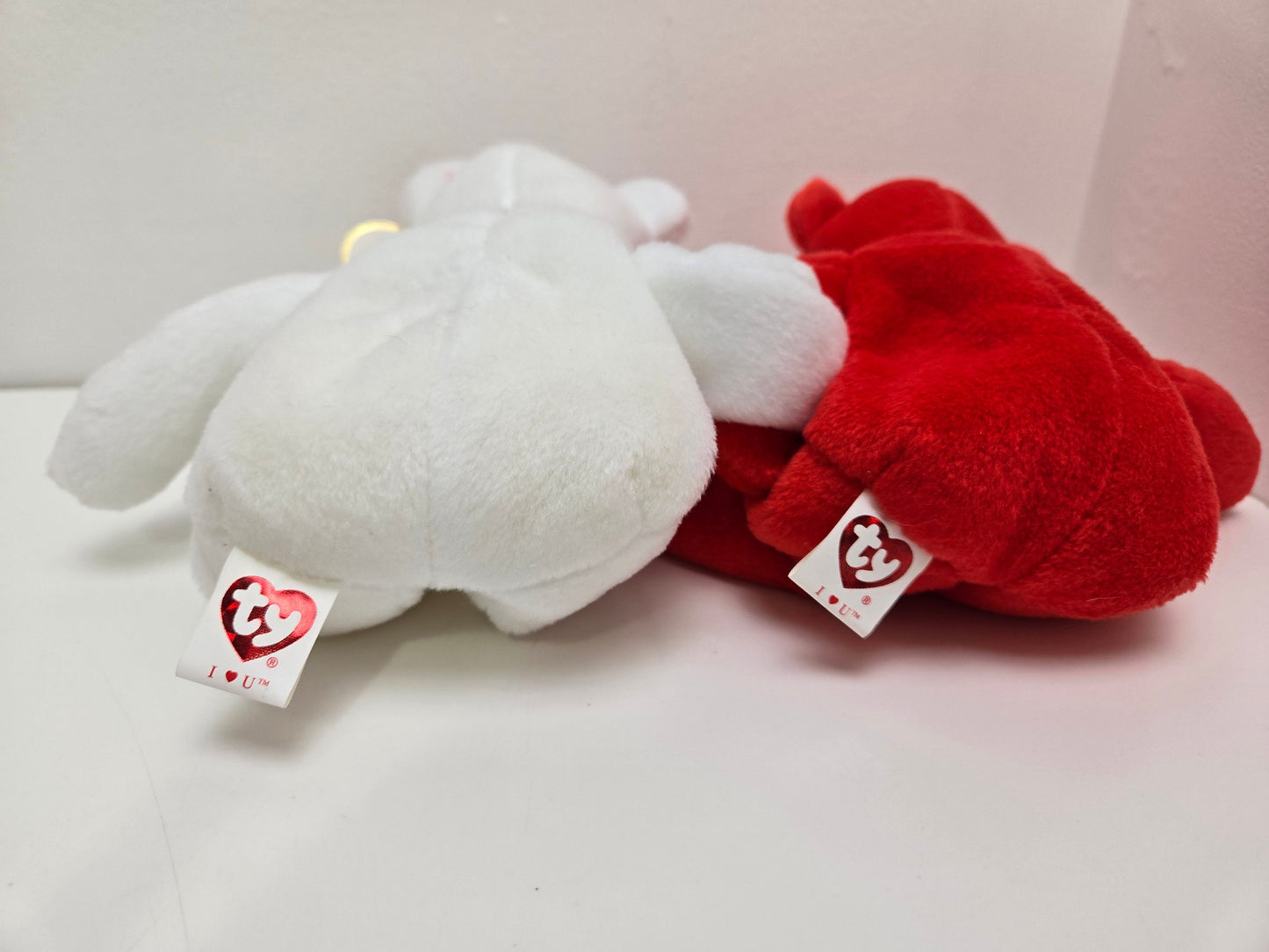 Ty Beanie Baby “I love you” the joined Bears with I Love You Forever Engraved on Chest and Feet