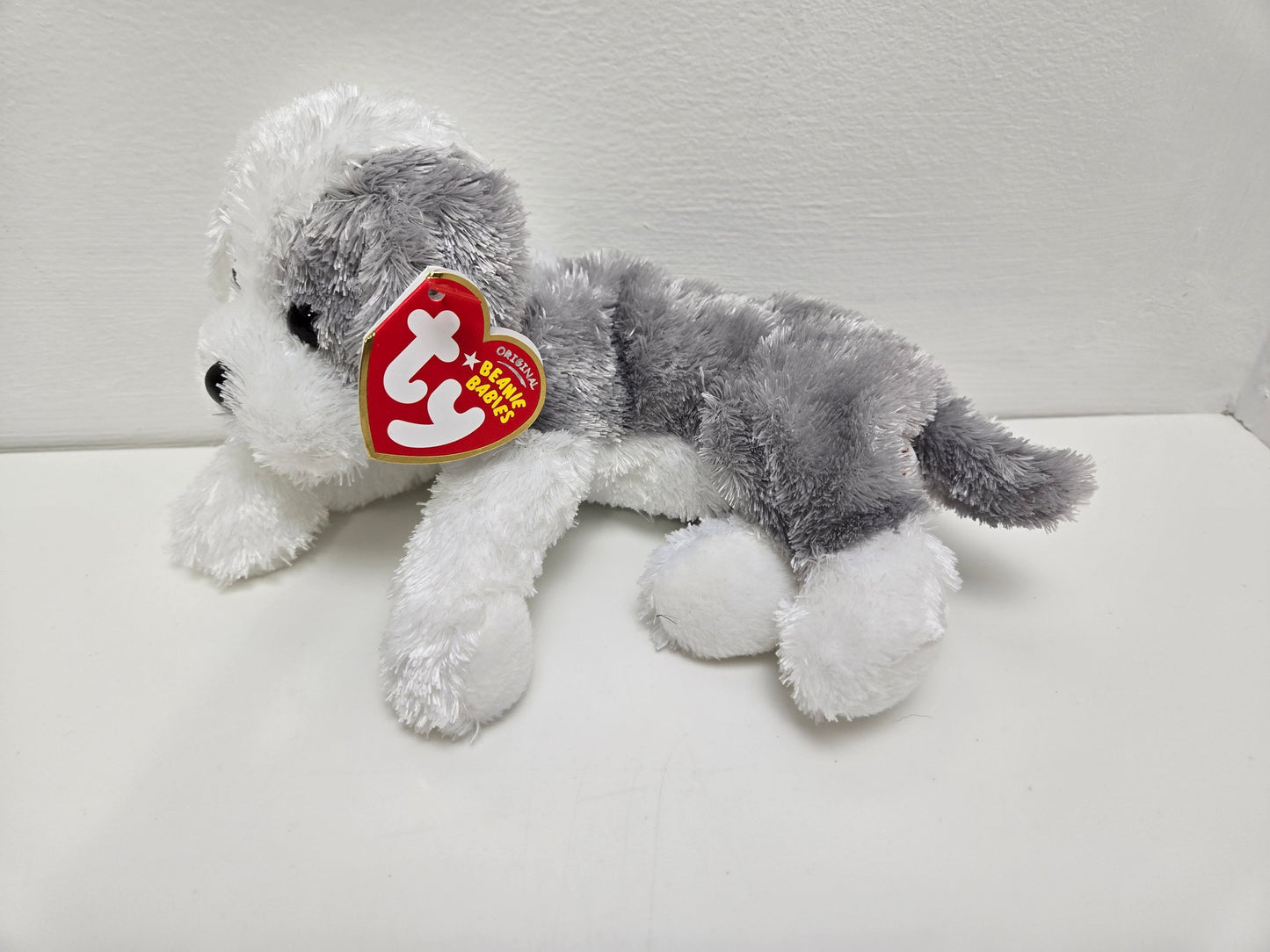 Ty Beanie Baby “Matlock” the Grey and White Dog  *Rare* (7 inch)