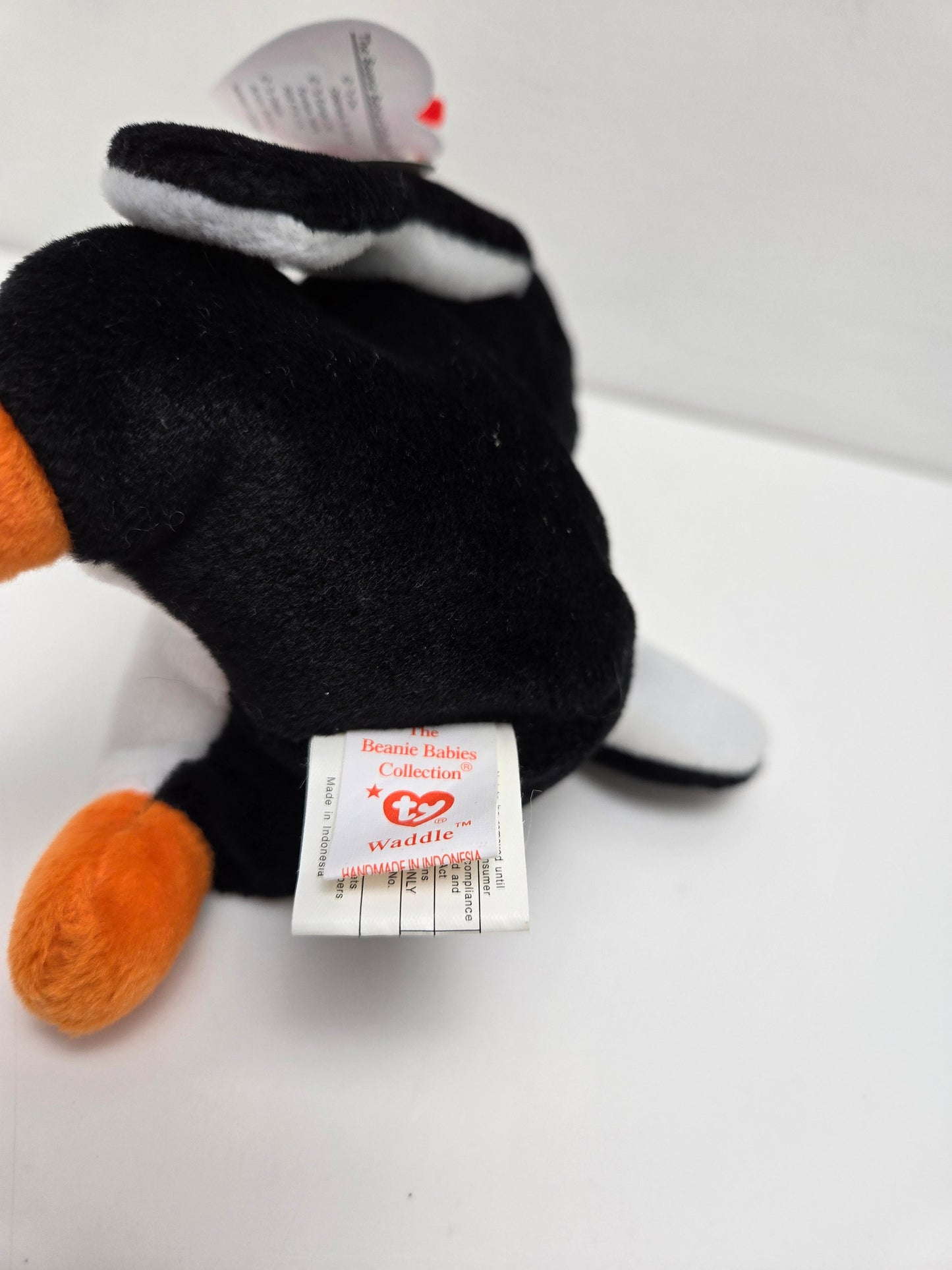 Ty Beanie Baby “Waddle” the Penguin Handmade in Indonesia with Canadian Tush Tag! (9 inch)