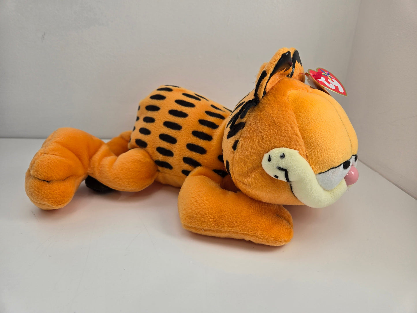 Ty Beanie Buddy “Garfield” the Cat - Laying Down Version (12 inch)