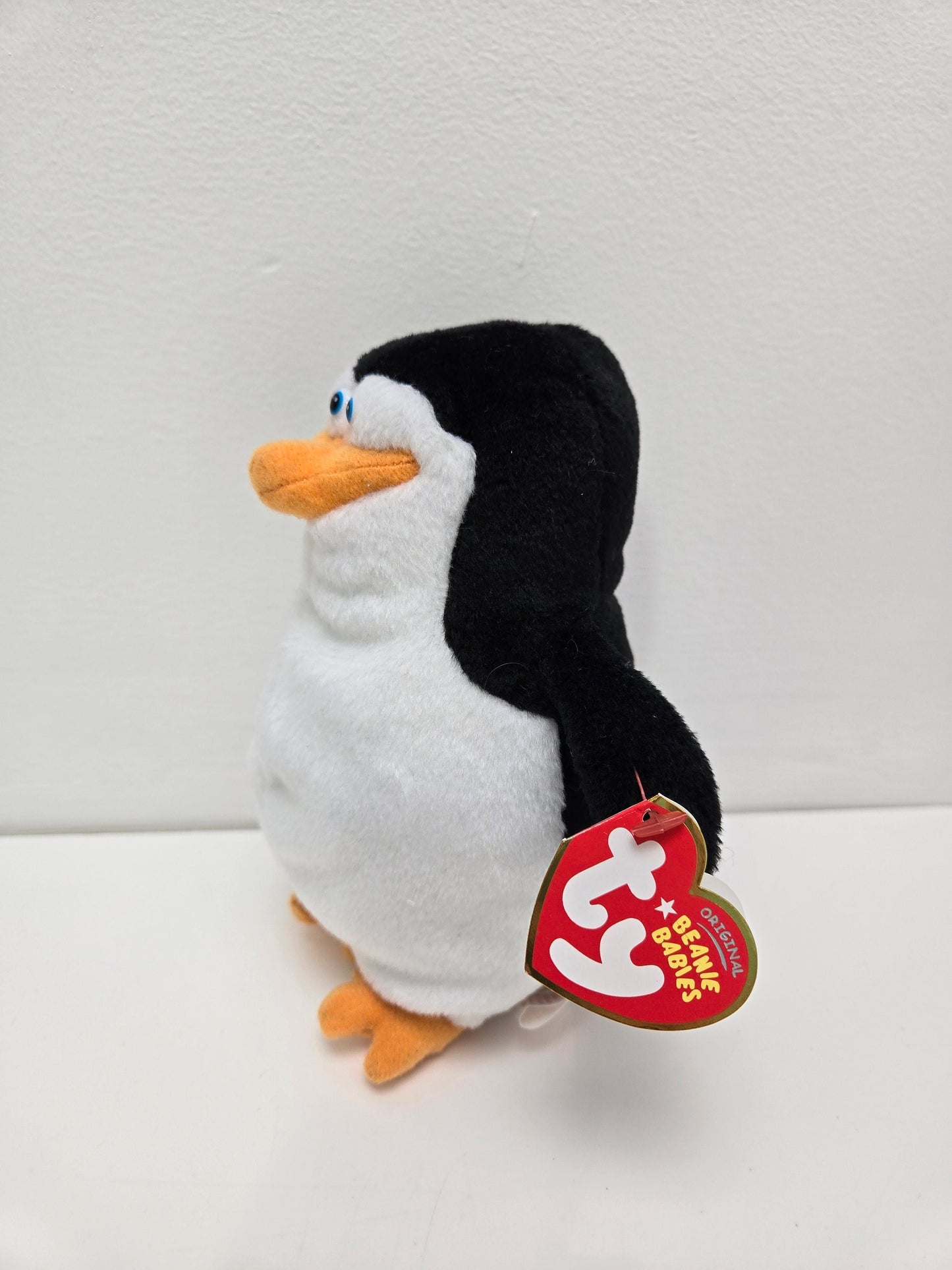 Ty Beanie Baby “Skipper” the Penguin - Madagascar Movie Beanie! *Rare* (6 inch)