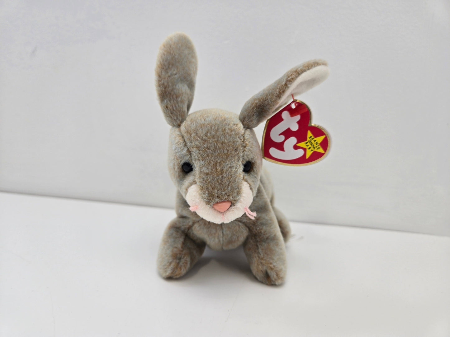 Ty Beanie Baby Nibbly the Brown Bunny Rabbit  (6 inch)