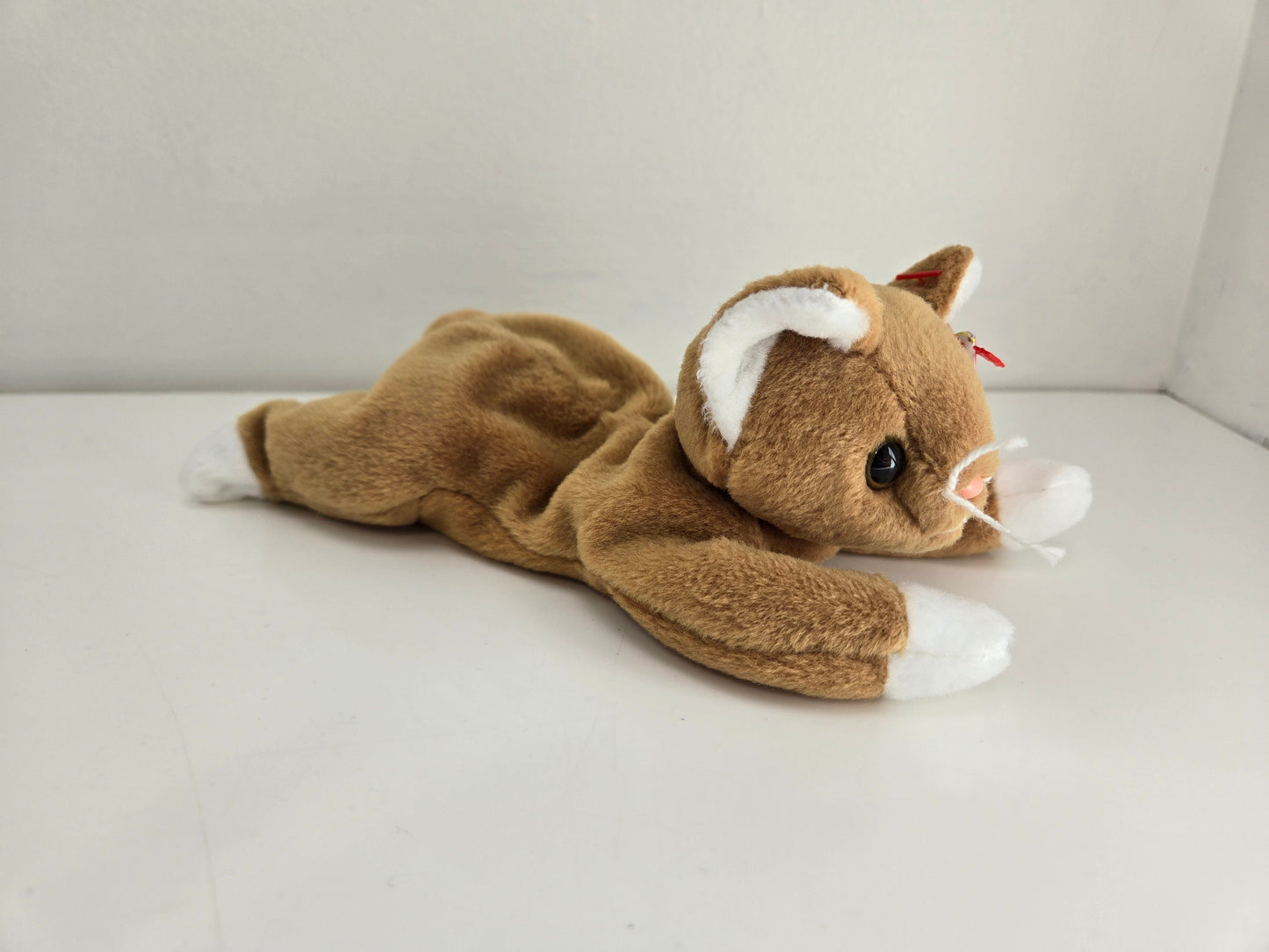 Ty Beanie Baby “Nip” the Cat (7.5 inch)