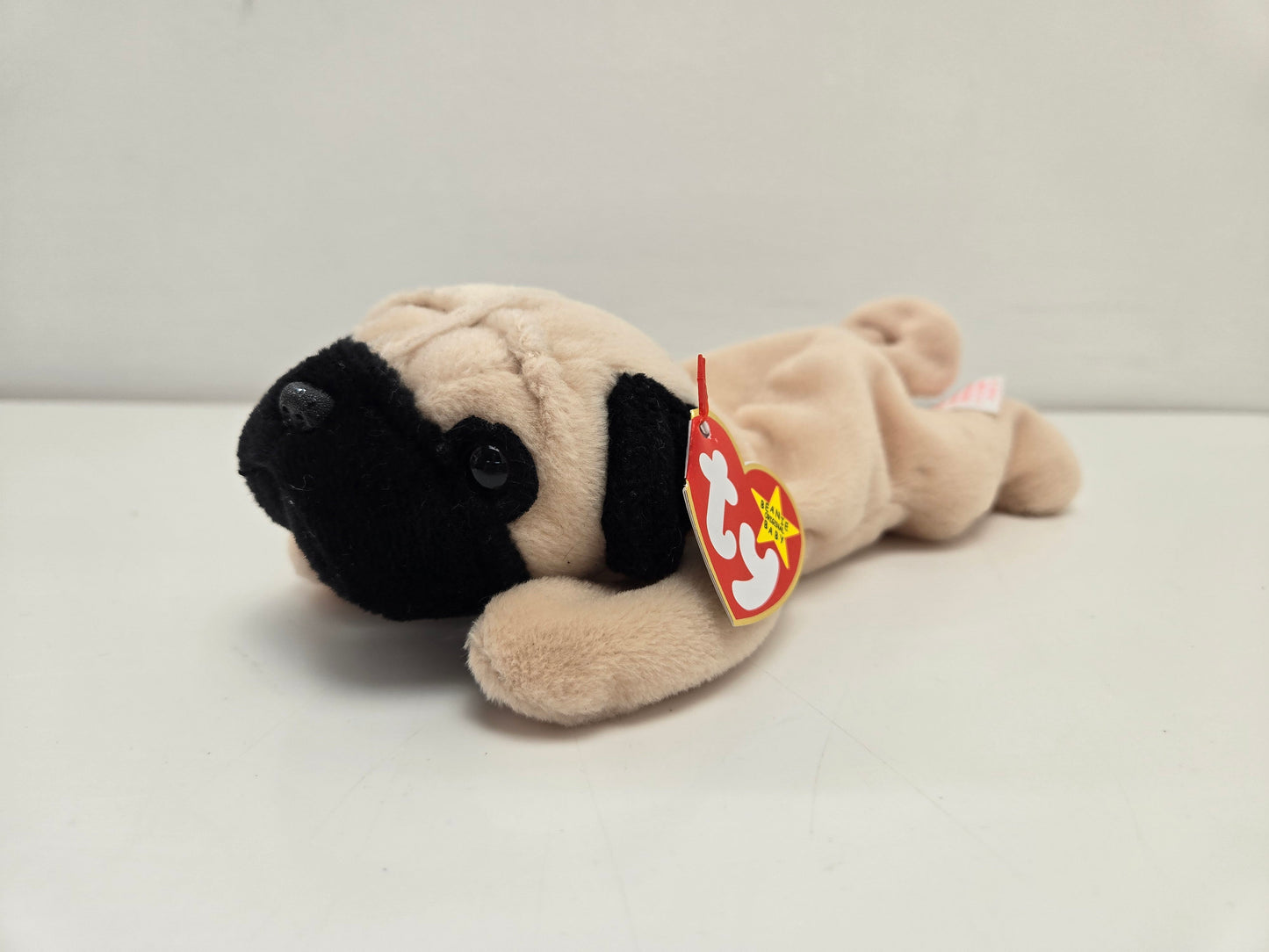 Ty Beanie Baby “Pugsly” the Pug ! (8 inch)