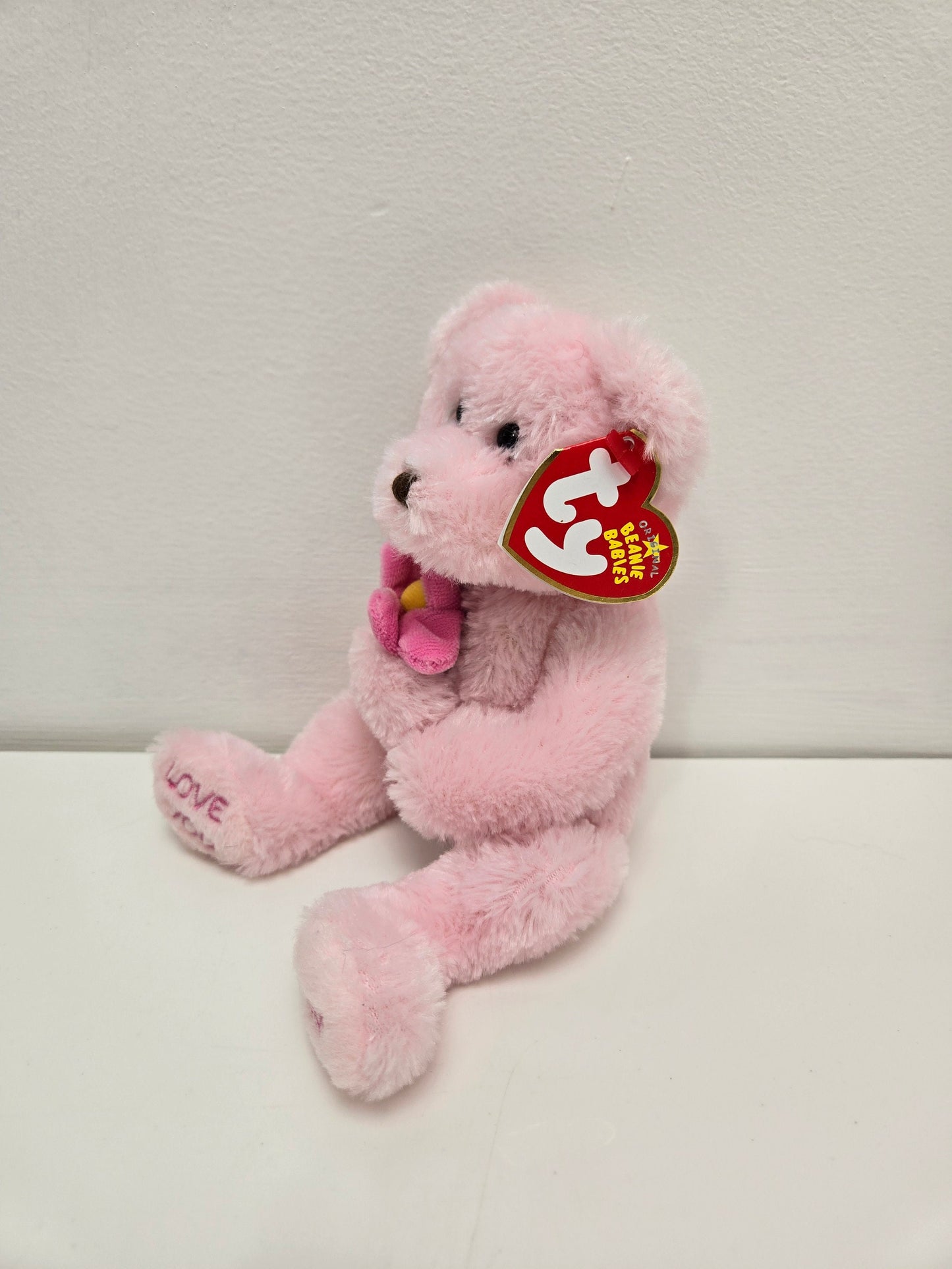 Ty Beanie Baby “Love u Mom” the Mothers Day/Gift for Mom Bear! (8.5 inch)