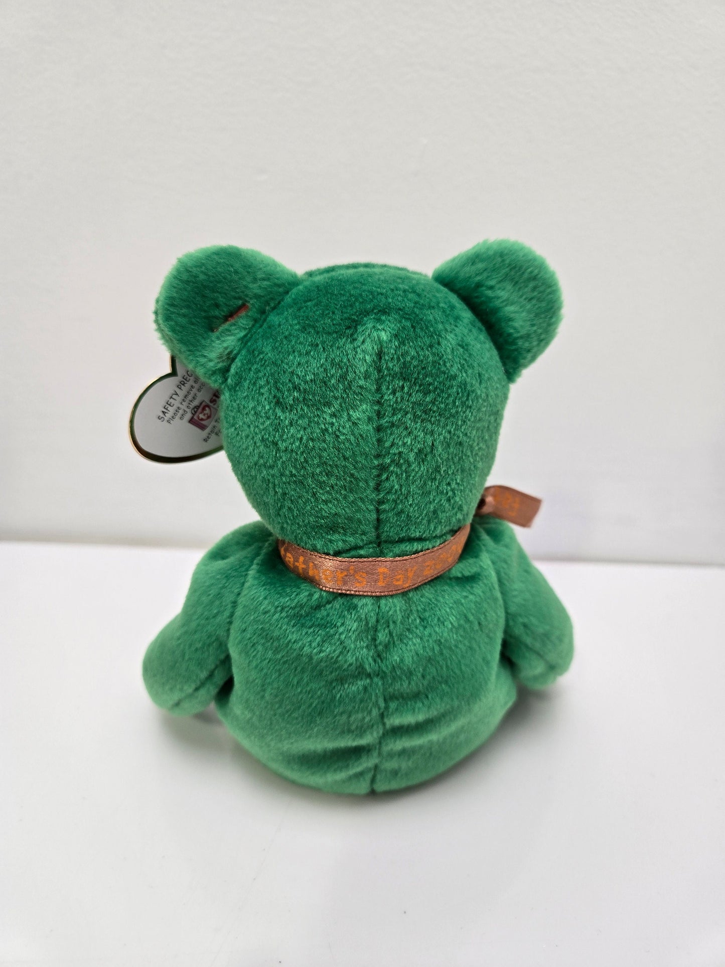 Ty Beanie Baby “Dad-e” the Green Bear - Internet Exclusive - Super Dad embroidered on Chest (8.5 inch)