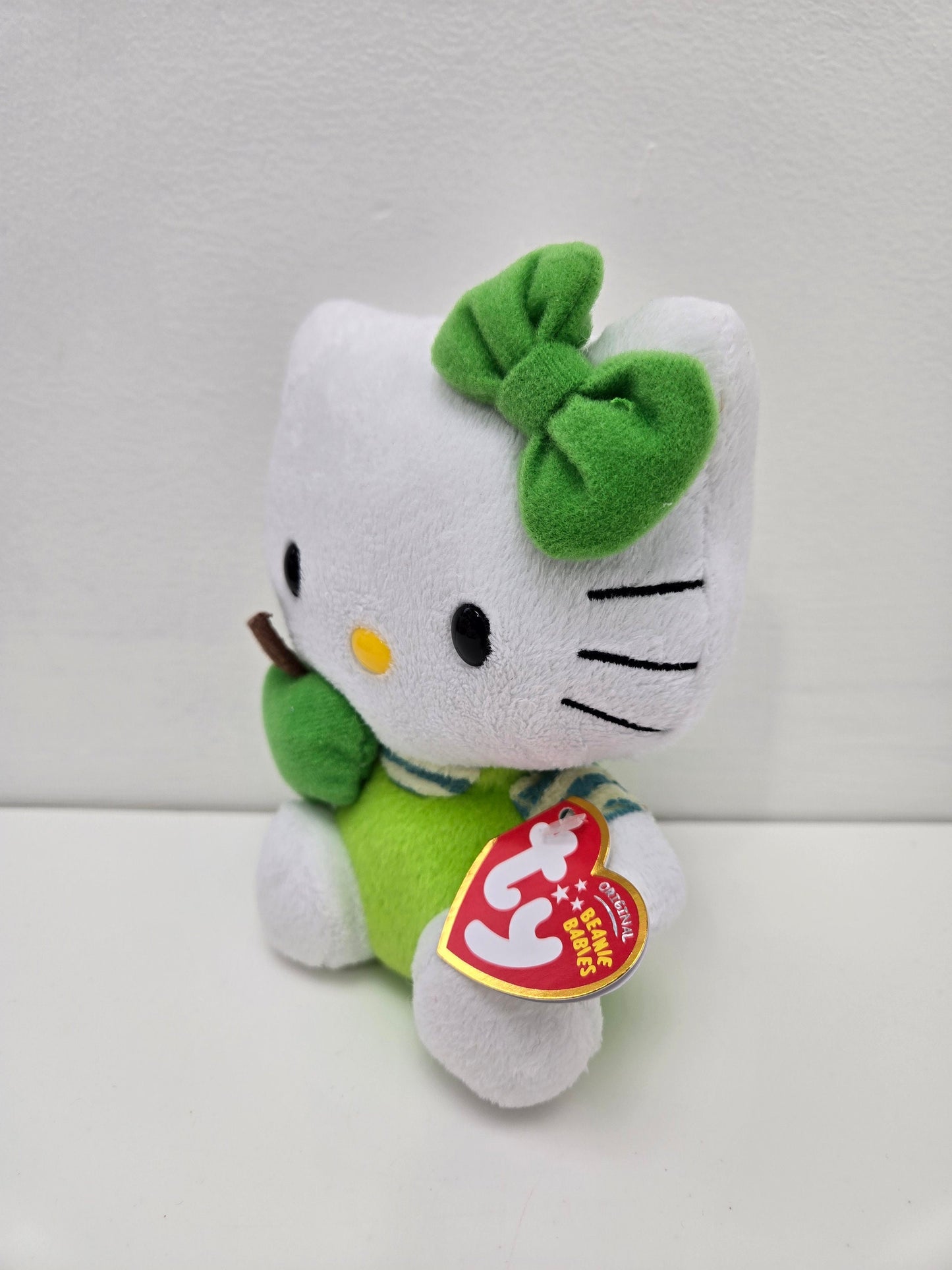 TY Beanie Baby Vintage “Hello Kitty” the Hello Kitty Plush with Green Apple  (5.5 inch)