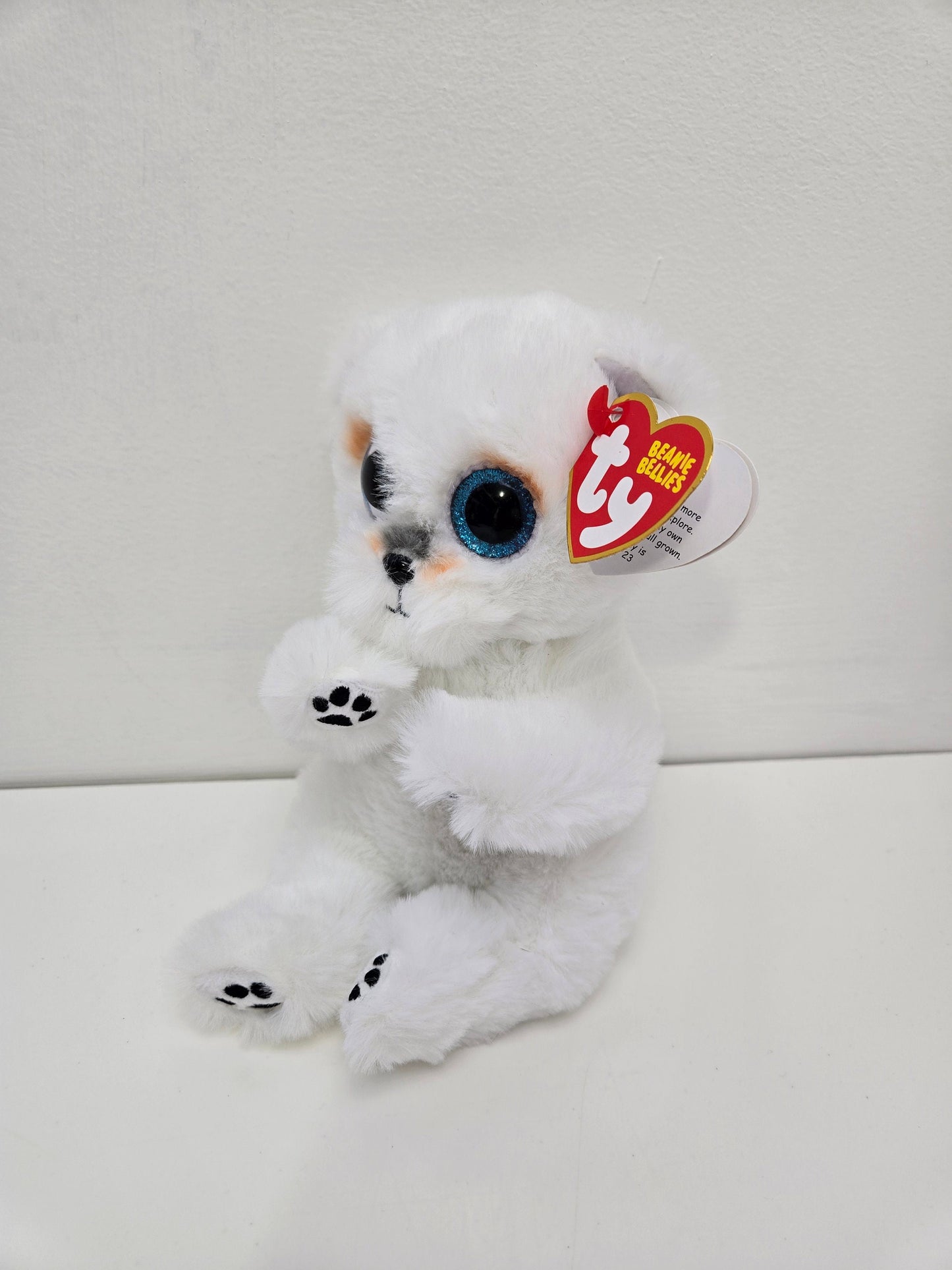 Ty Beanie Bellies “Wuzzy” the Polar Bear! (6 inch)