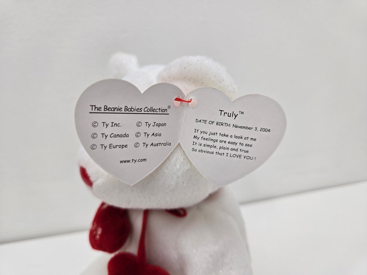 Ty Beanie Baby “Truly” the I LOVE YOU Valentine’s Day Bear (8.5 inch)