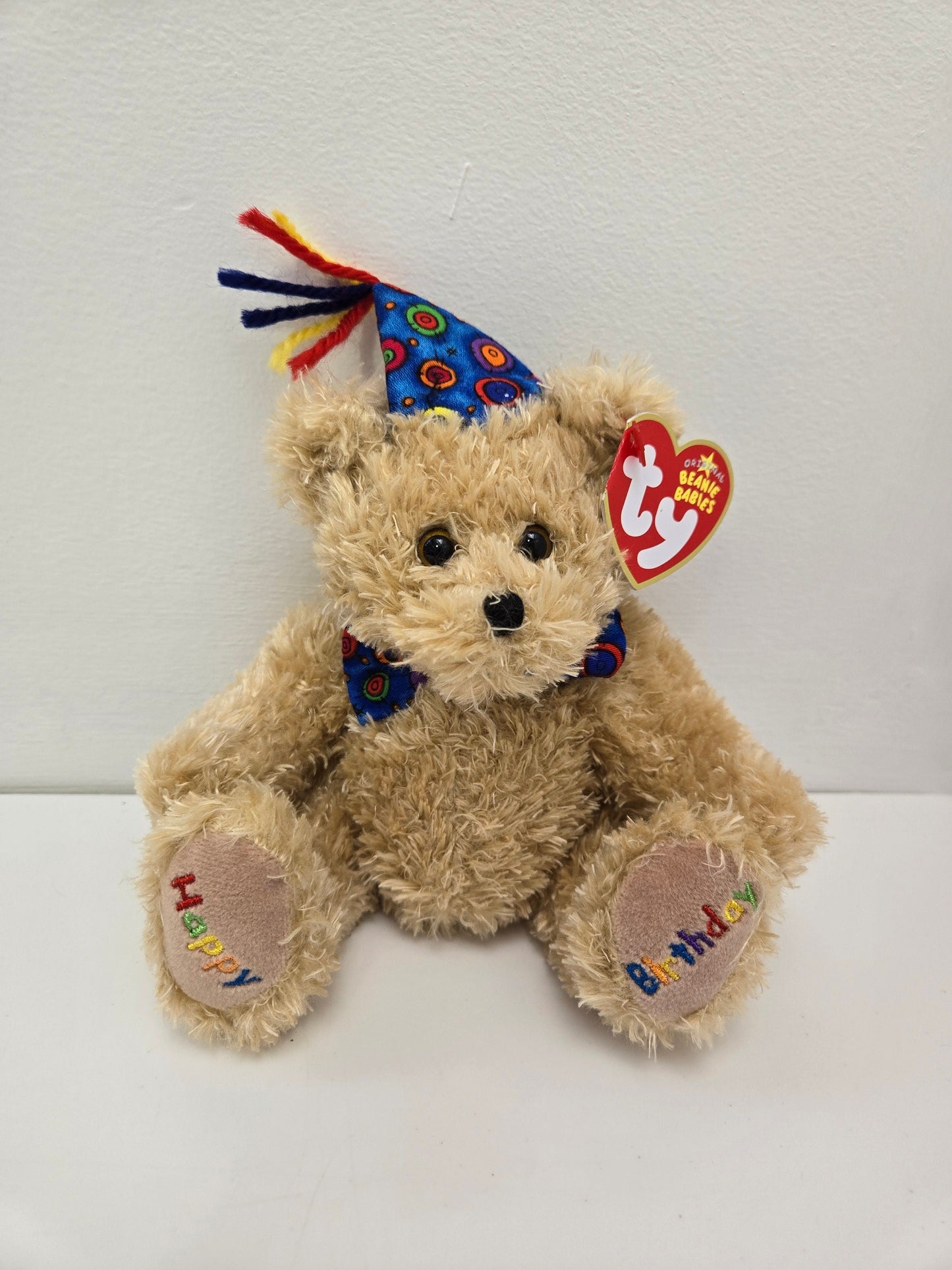 Ty Beanie Baby “Happy Birthday” the Bear wearing a party hat! (6 inch)