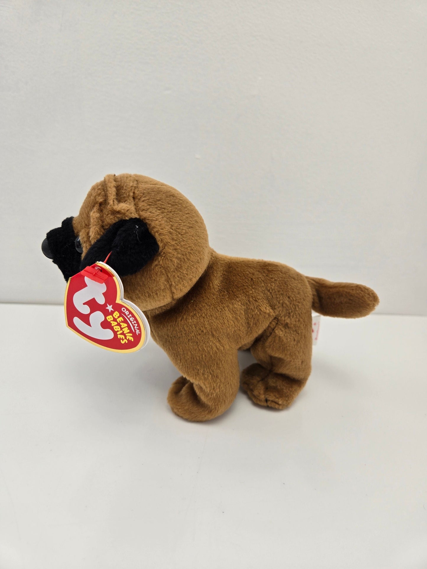 Ty Beanie Baby “Rootbeer” the Pug ie! (5 inch)