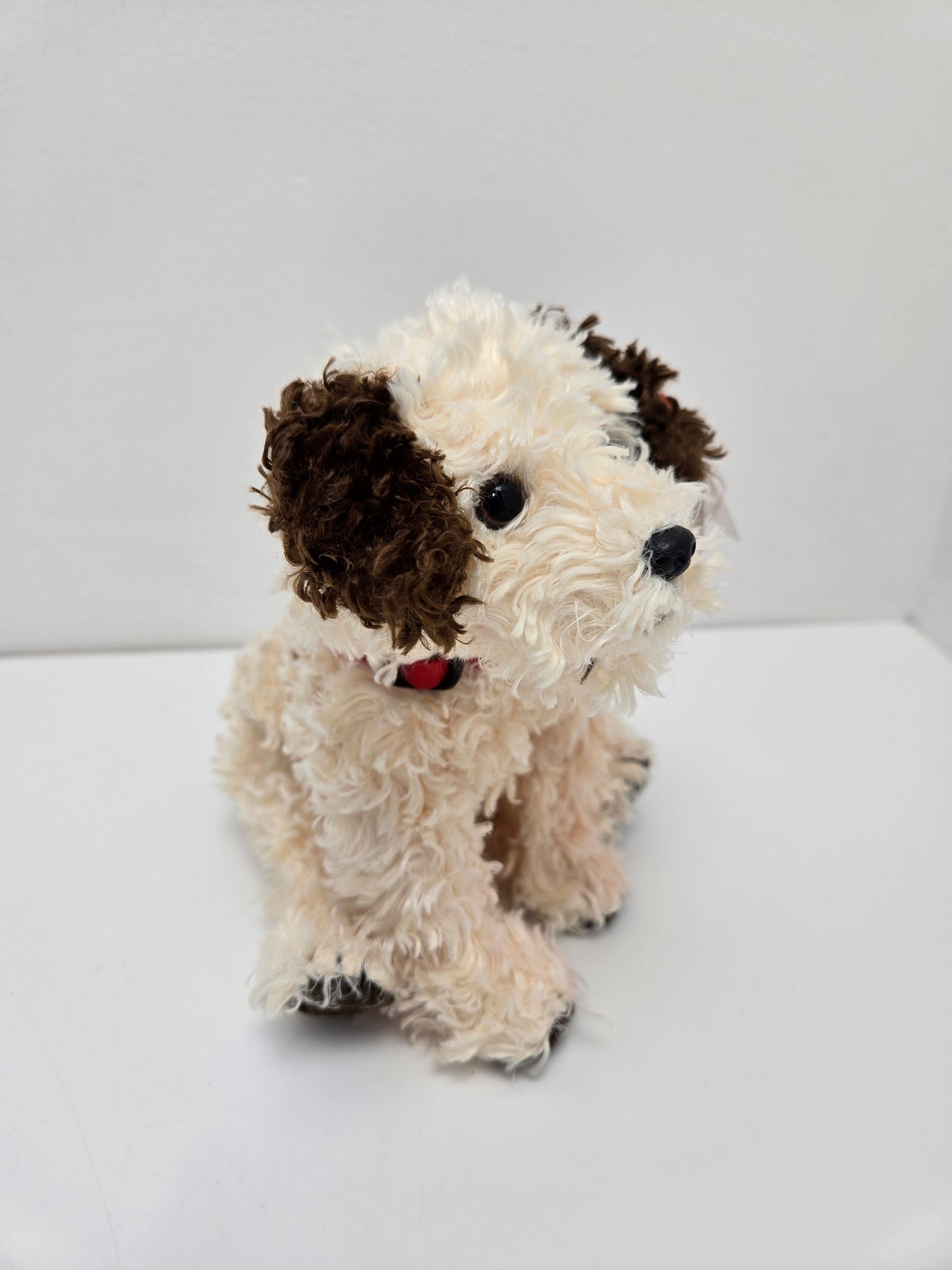 Ty Beanie Baby “Sneakers” the Dog  (6 inch)