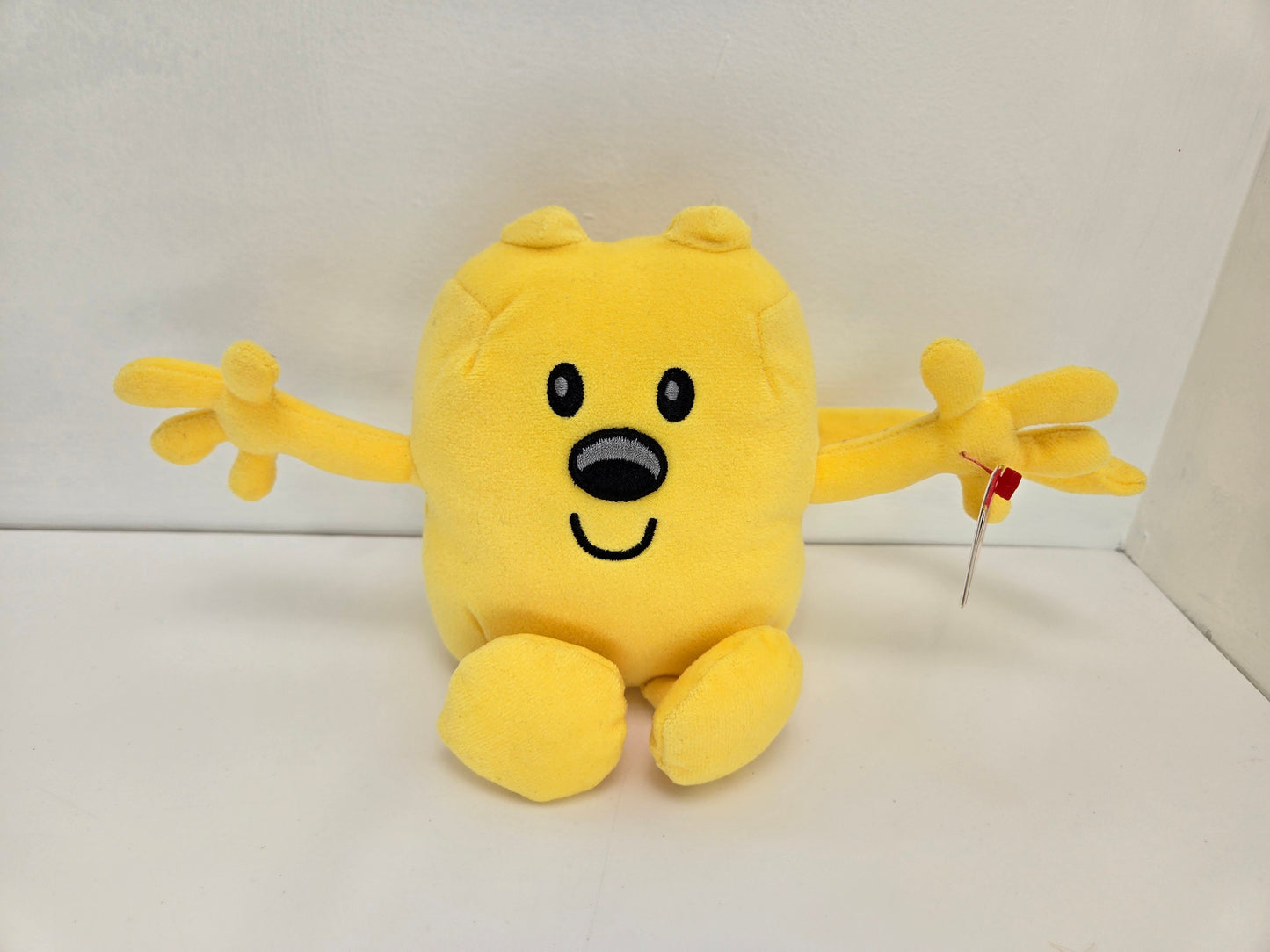 Ty Beanie Baby “Wubbzy” with adjustable tail - from Wow Wow Wubbzy *Rare* (7 inch)