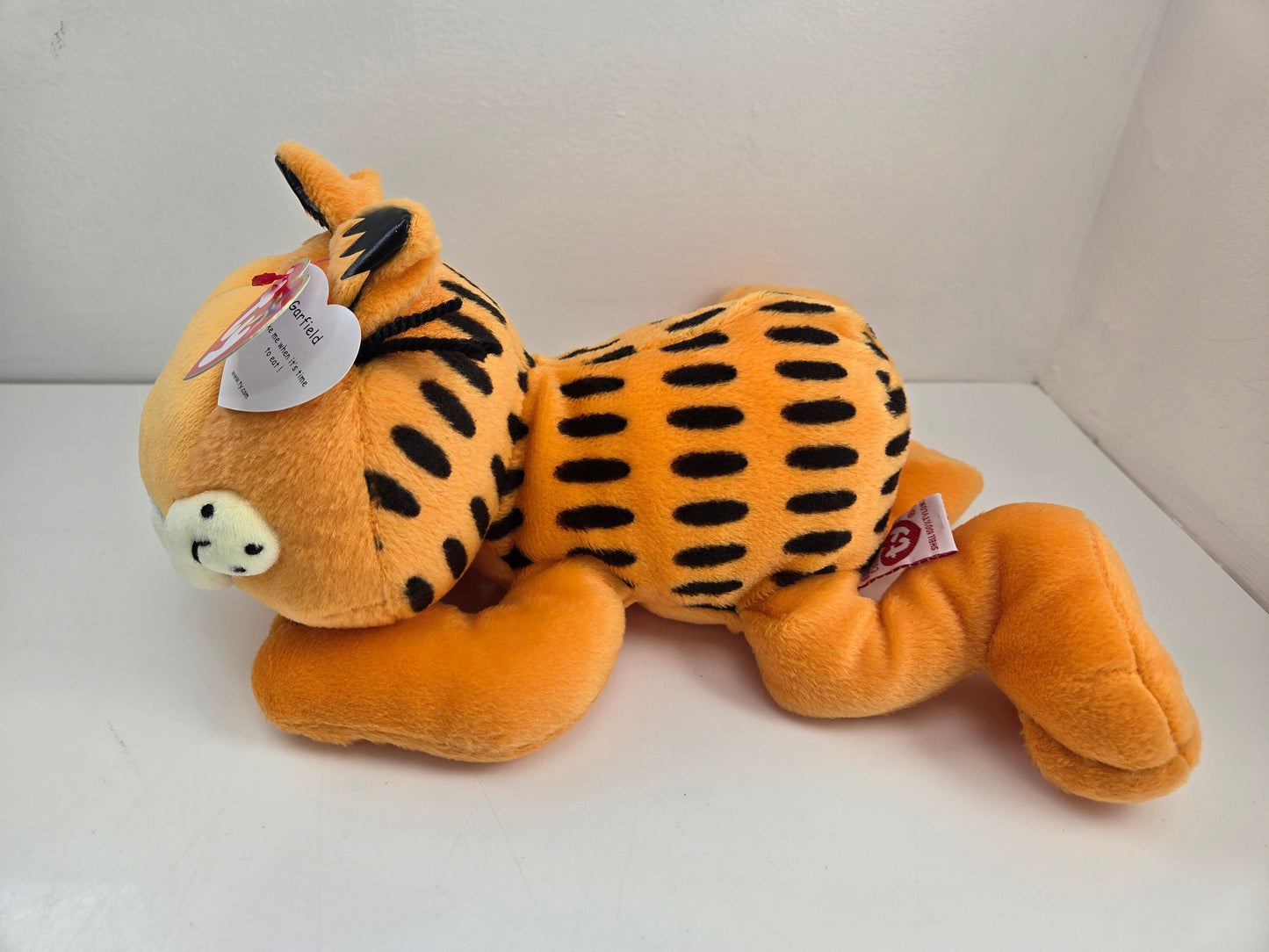 Ty Beanie Buddy “Garfield” the Cat - Laying Down Version (12 inch)