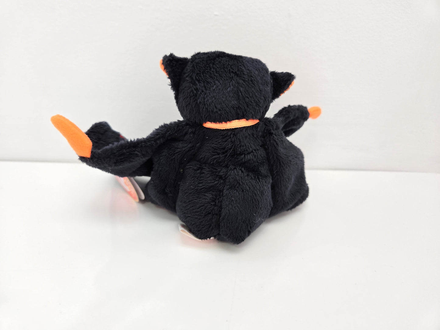 Ty Beanie Baby “Bat-e” the Black Bat - Internet Exclusive (4.5 inch)