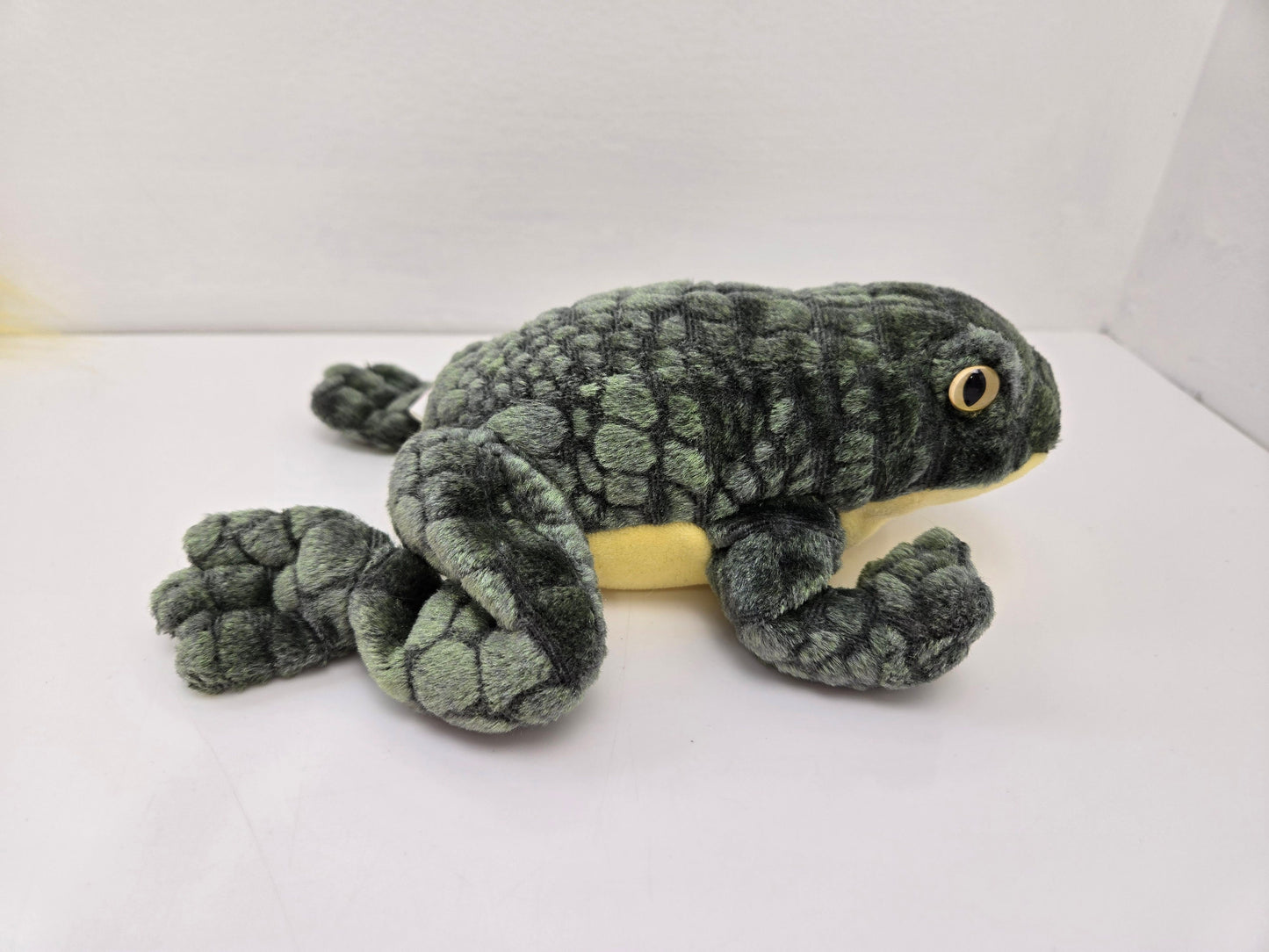 Ty Beanie Baby “Ponder” the Frog! (6 inch)