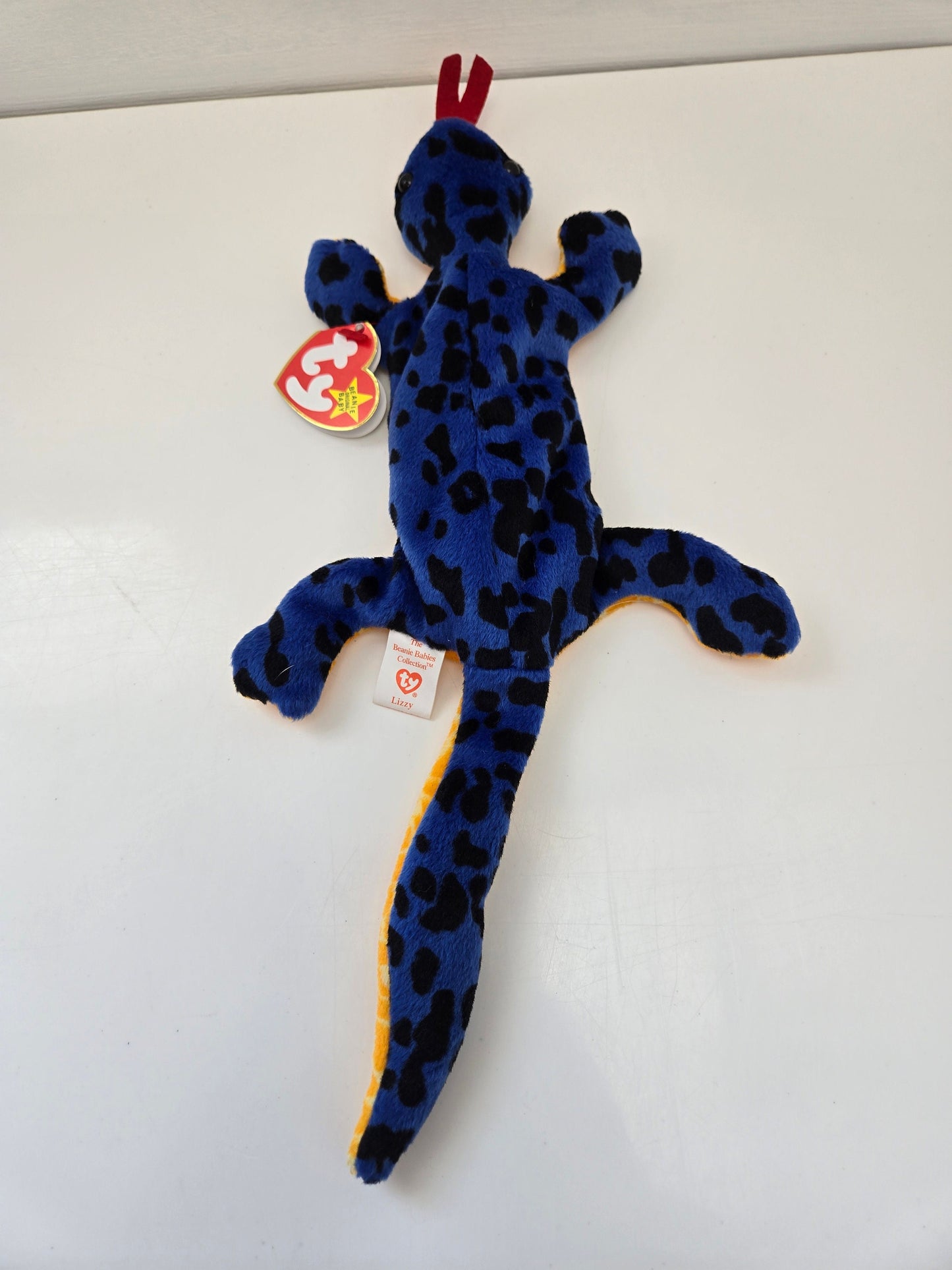 Ty Beanie Baby “Lizzy” the Lizard!! (9 inch)