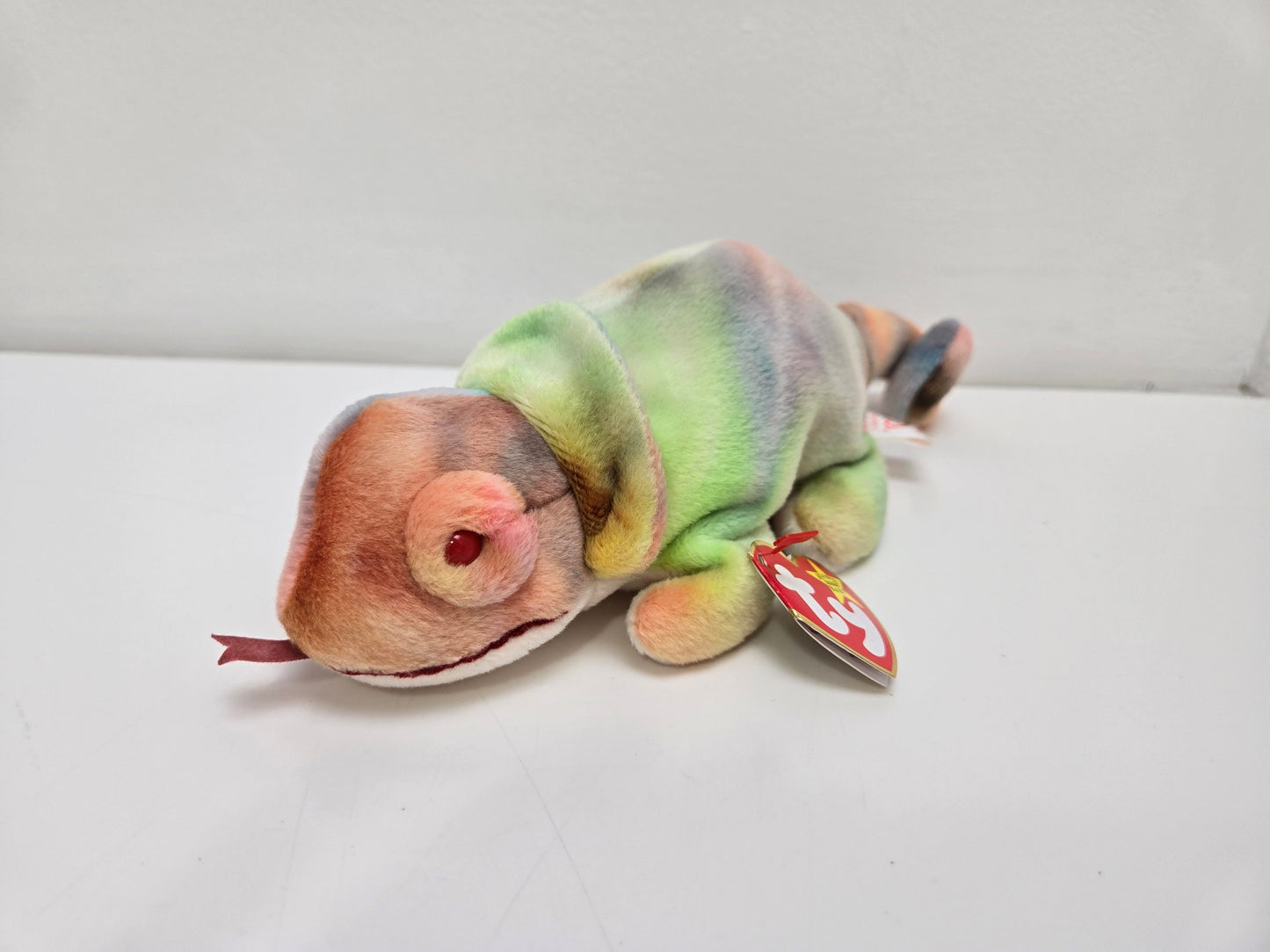 Ty Beanie Baby “Rainbow” the Tie-Dye Chameleon - Colours Vary (9 inch)