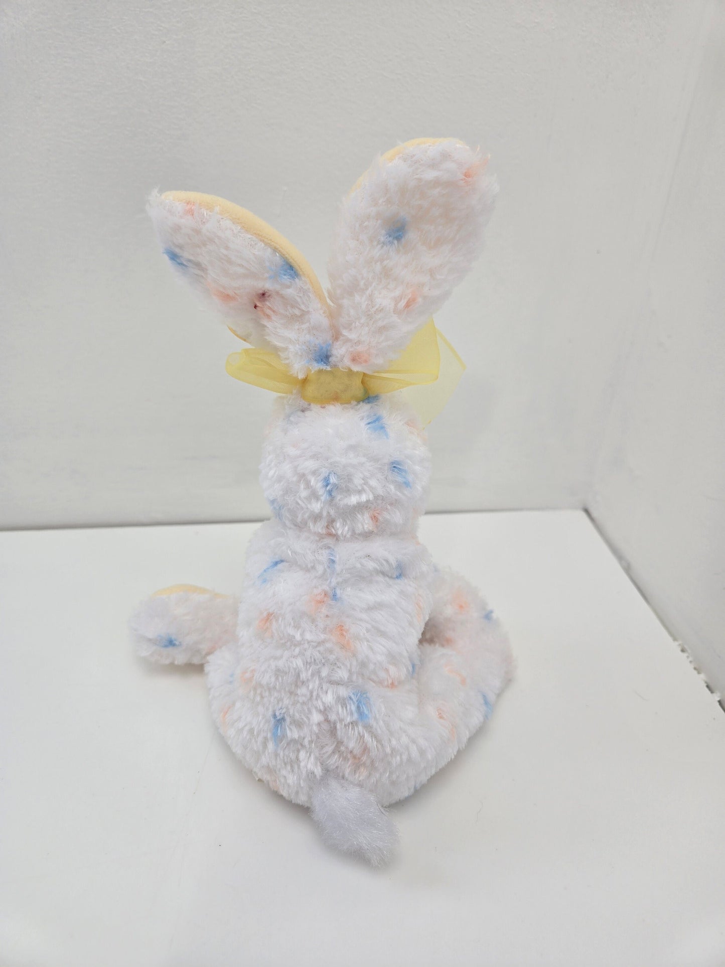 Ty Beanie Baby “Carrots” the Adorable Yellow and White Bunny Rabbit! (6.5 inch)