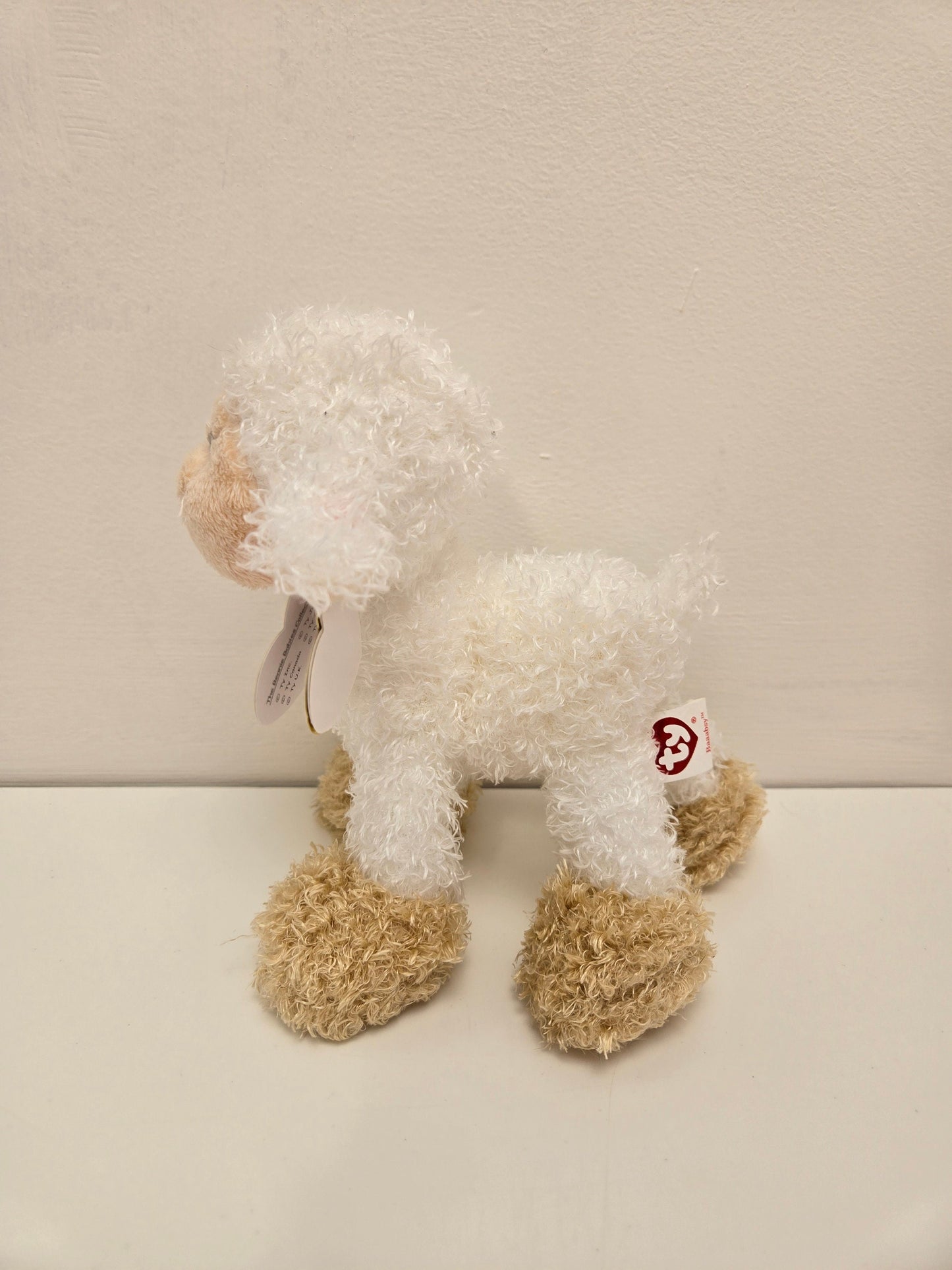 Ty Beanie Baby “Baaabsy” the Adorable Lamb (7 inch)