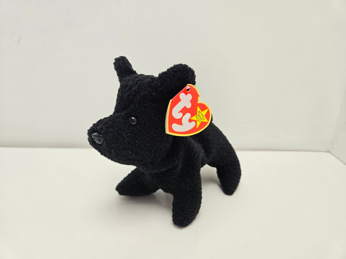 Ty Beanie Baby “Scottie” the Scottish Terrier Dog (6 inch)