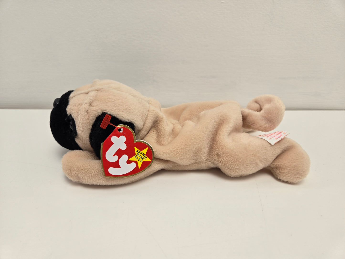 Ty Beanie Baby “Pugsly” the Pug ! (8 inch)