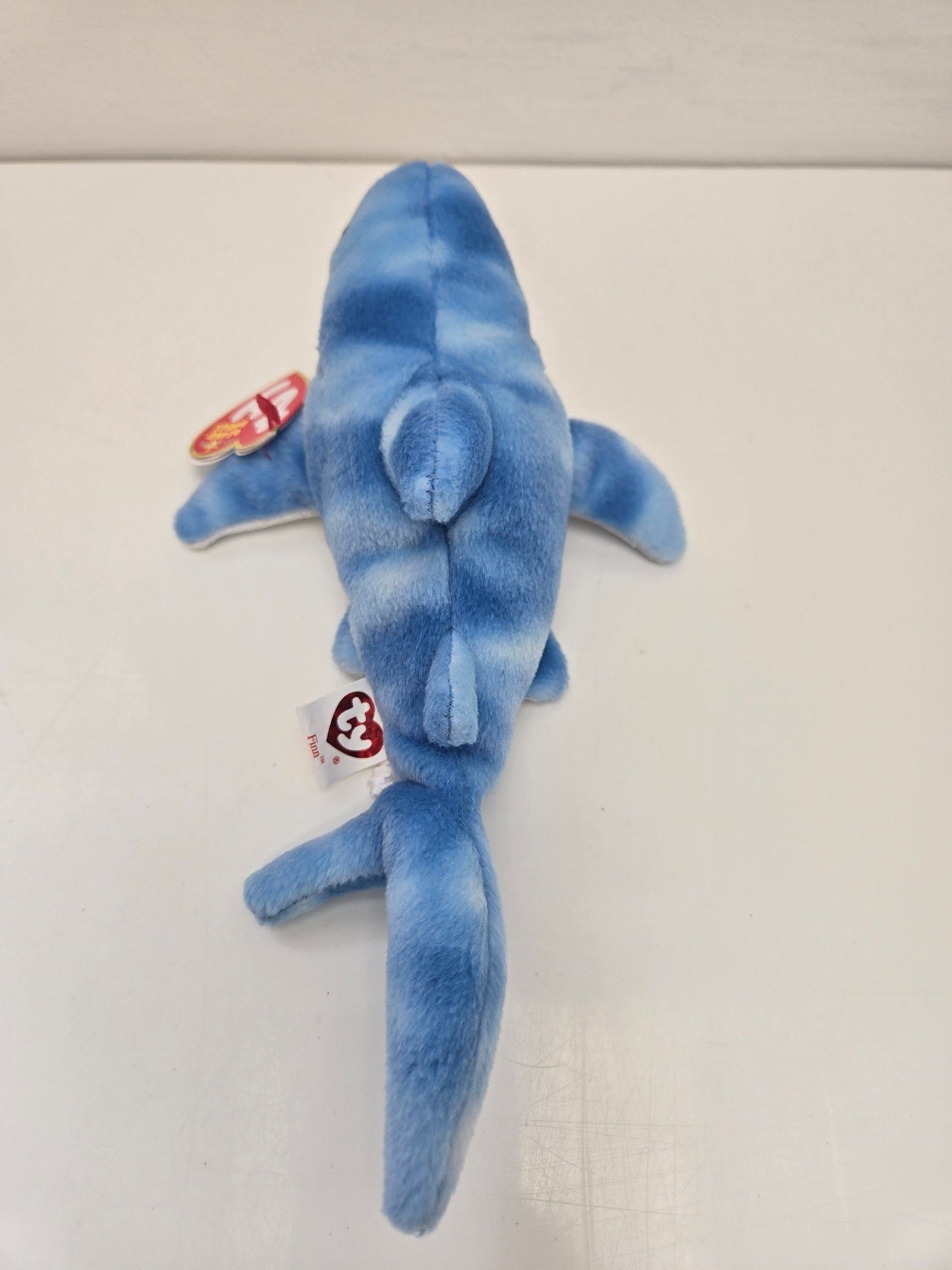 Ty Beanie Baby “Finn” the Blue Shark - Limited Edition Ty Warner Sea Center *Rare* - (9 inch)