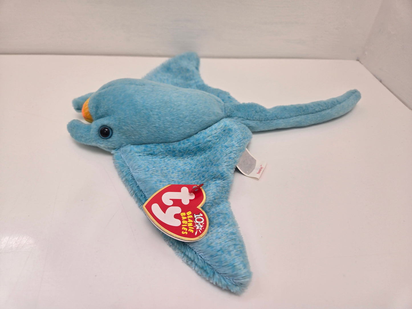 Ty Beanie Baby “Sunray” the Manta Ray! (10 inch)