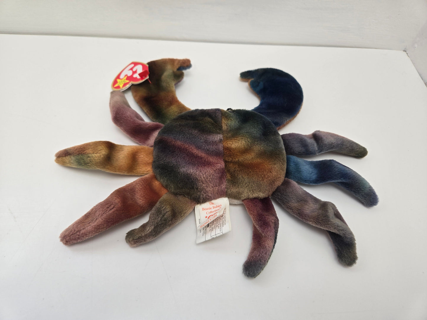 Ty Beanie Baby “Claude” the Crab - Colours Vary (7.5 inch) *