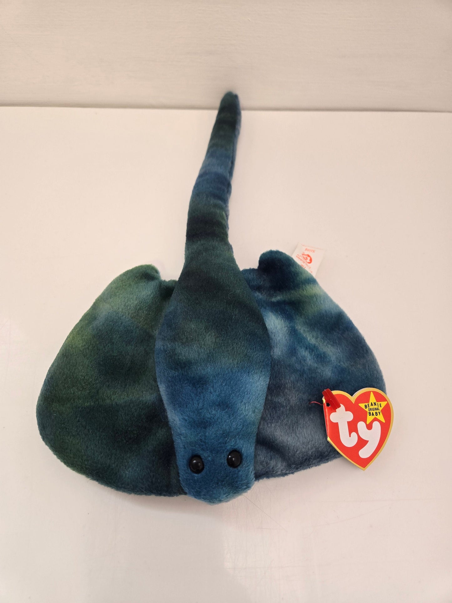 Ty Beanie Baby “Sting” the Stingray! (10 inch)