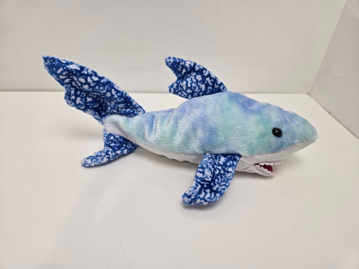 Ty Beanie Baby “Chompers” the Shark - Beanie Baby of the Month (7.5 inch)