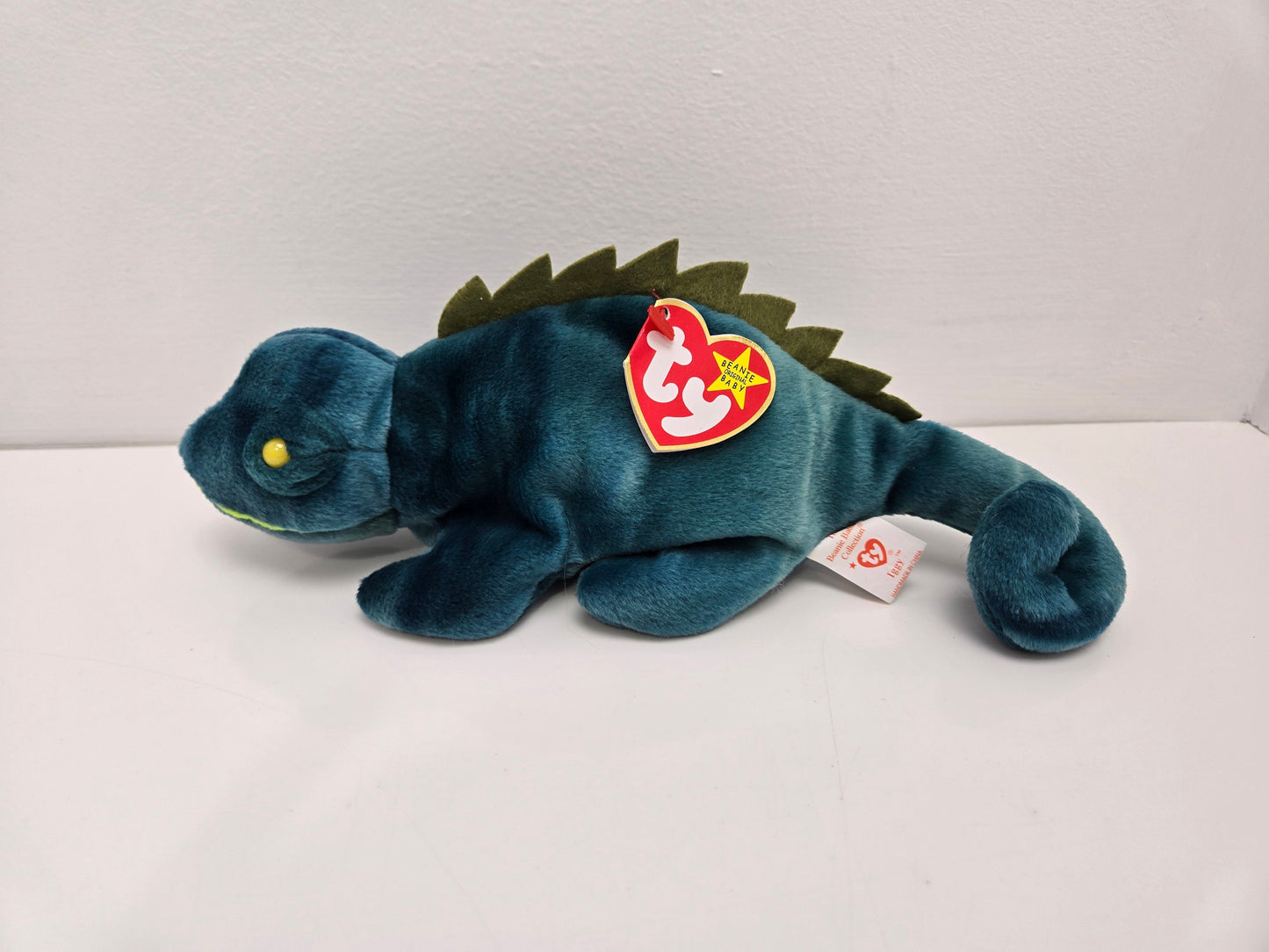 Ty Beanie Baby “Iggy” the Iguana! (9 inch)