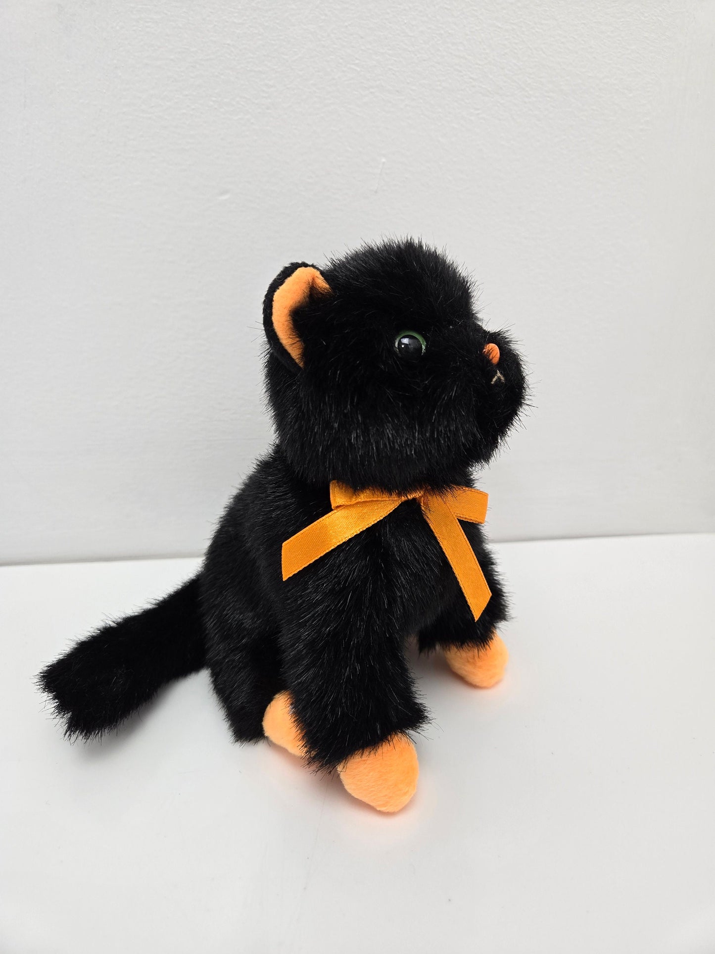 Ty Beanie Baby “Jinxy” the Black and Orange Halloween cat - Internet Exclusive (6 inch)