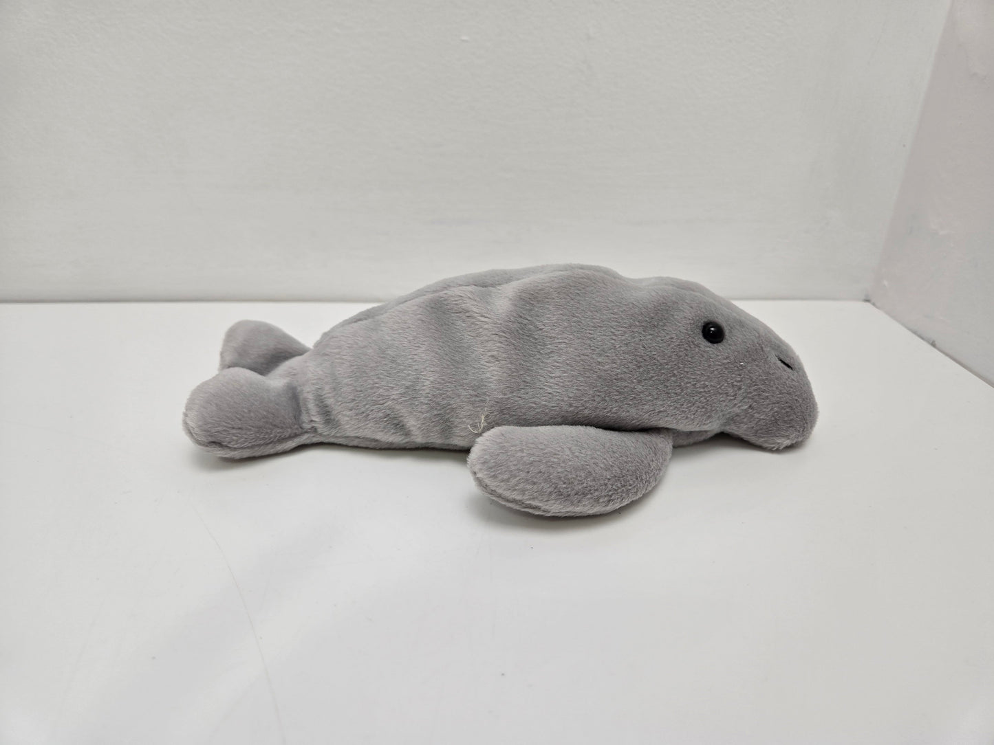 Ty Beanie Baby “Manny” the Manatee *Rare* (8.5 inch)