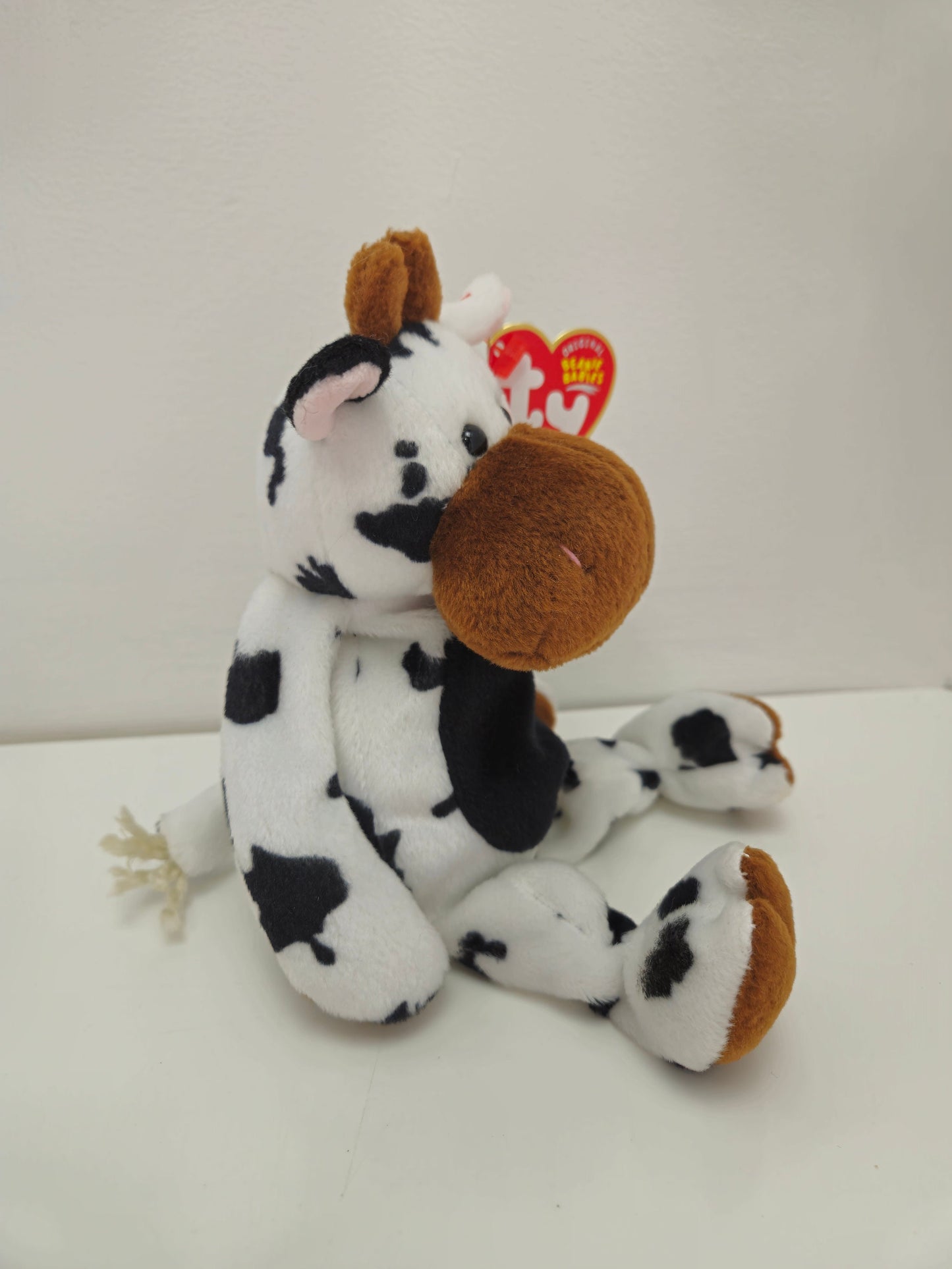 Ty Beanie Baby “Tipsy” the Cow! (7.5 inch)