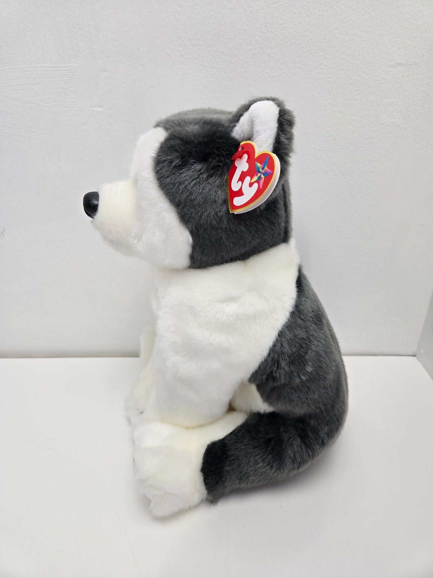 Ty Beanie Buddy “Nanook” the Husky Dog  *Rare* (10 inch)