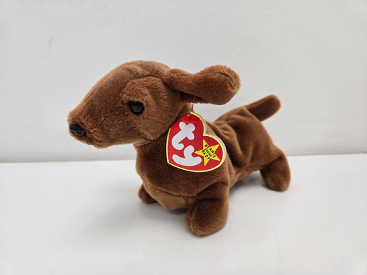 Ty Beanie Baby “Weenie” the Wiener Dog / Dachshund ! Stinky Tush Tag Error!  (7.5 inch)