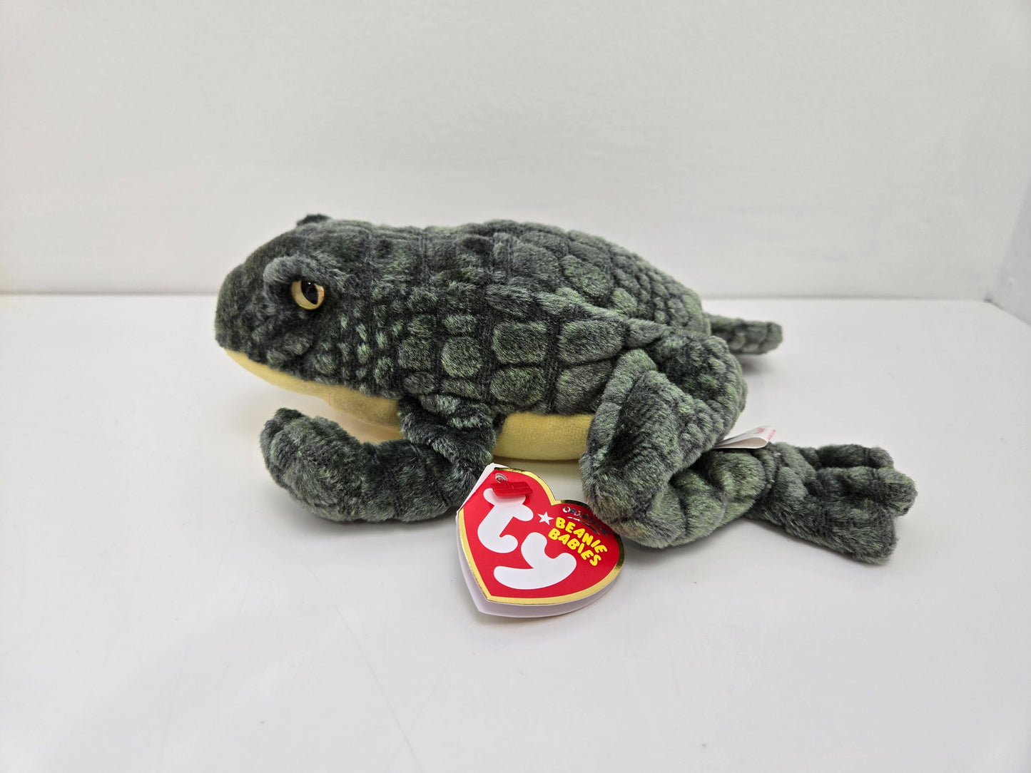 Ty Beanie Baby “Ponder” the Frog! (6 inch)