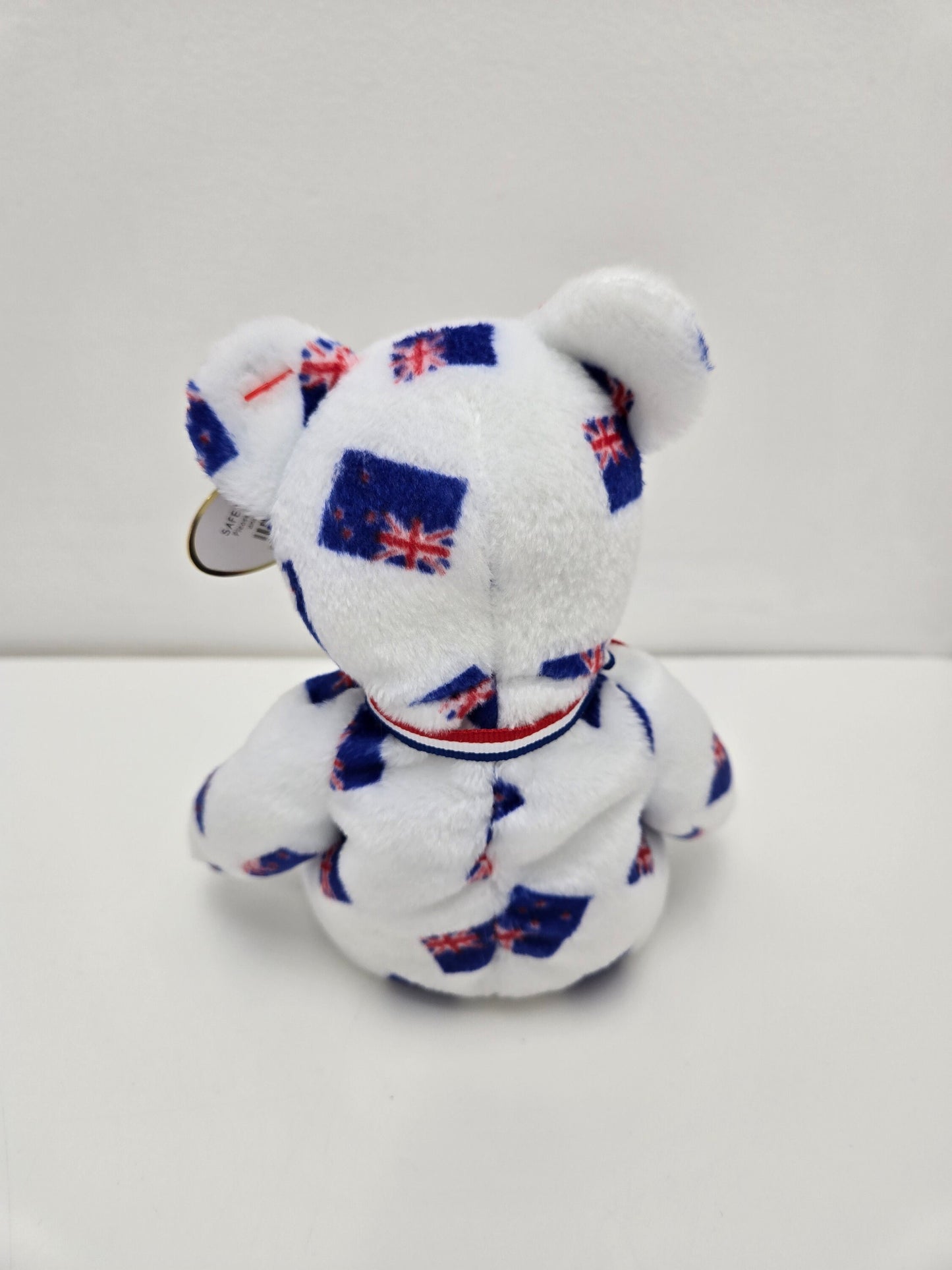 Ty Beanie Baby “Aotearoa” the Asia Pacific Bear - New Zealand Exclusive (8.5 inch)