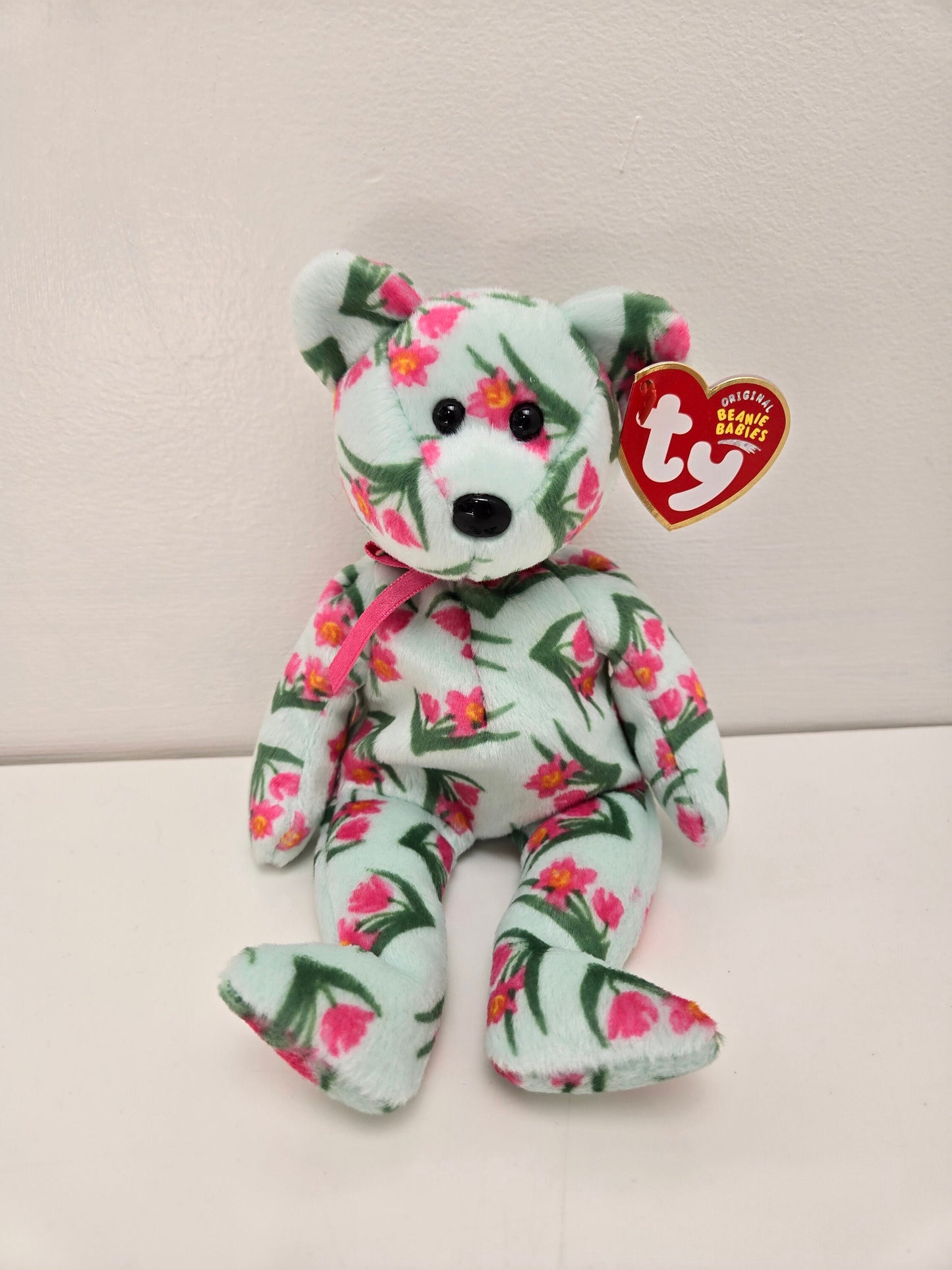 Ty Beanie Baby “Joaquim” the Flower Bear - Asia Pacific Exclusive (8.5 inch)