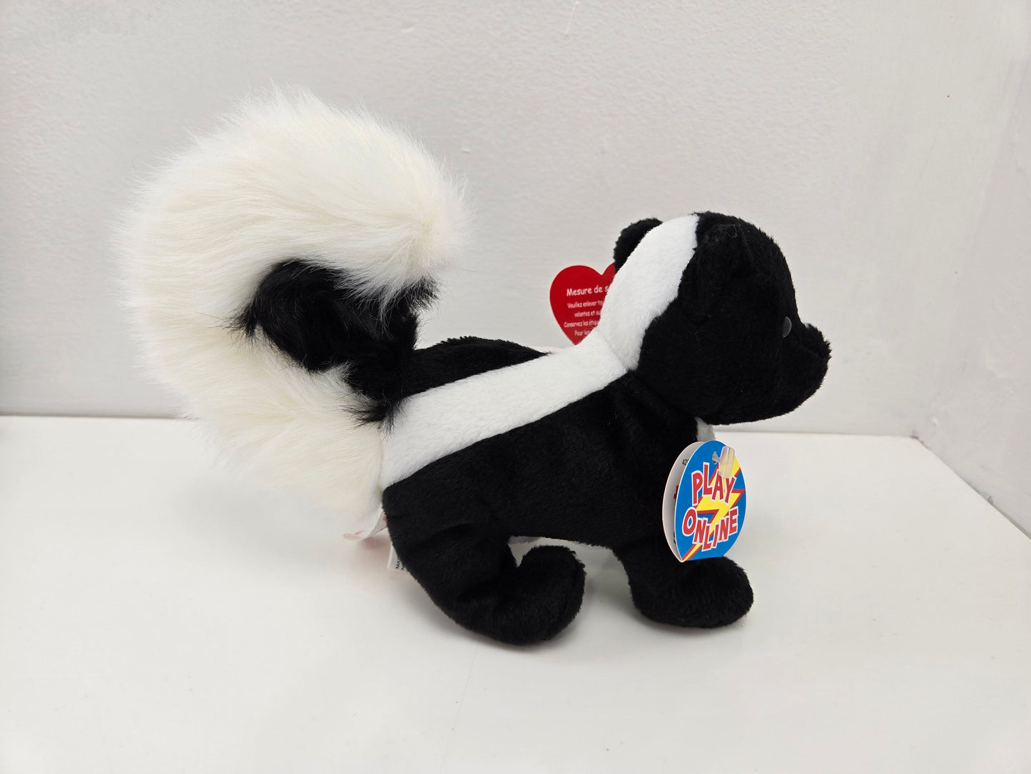 Ty Beanie Baby 2.0 “Skunkers” the Skunk ! (6 inch)