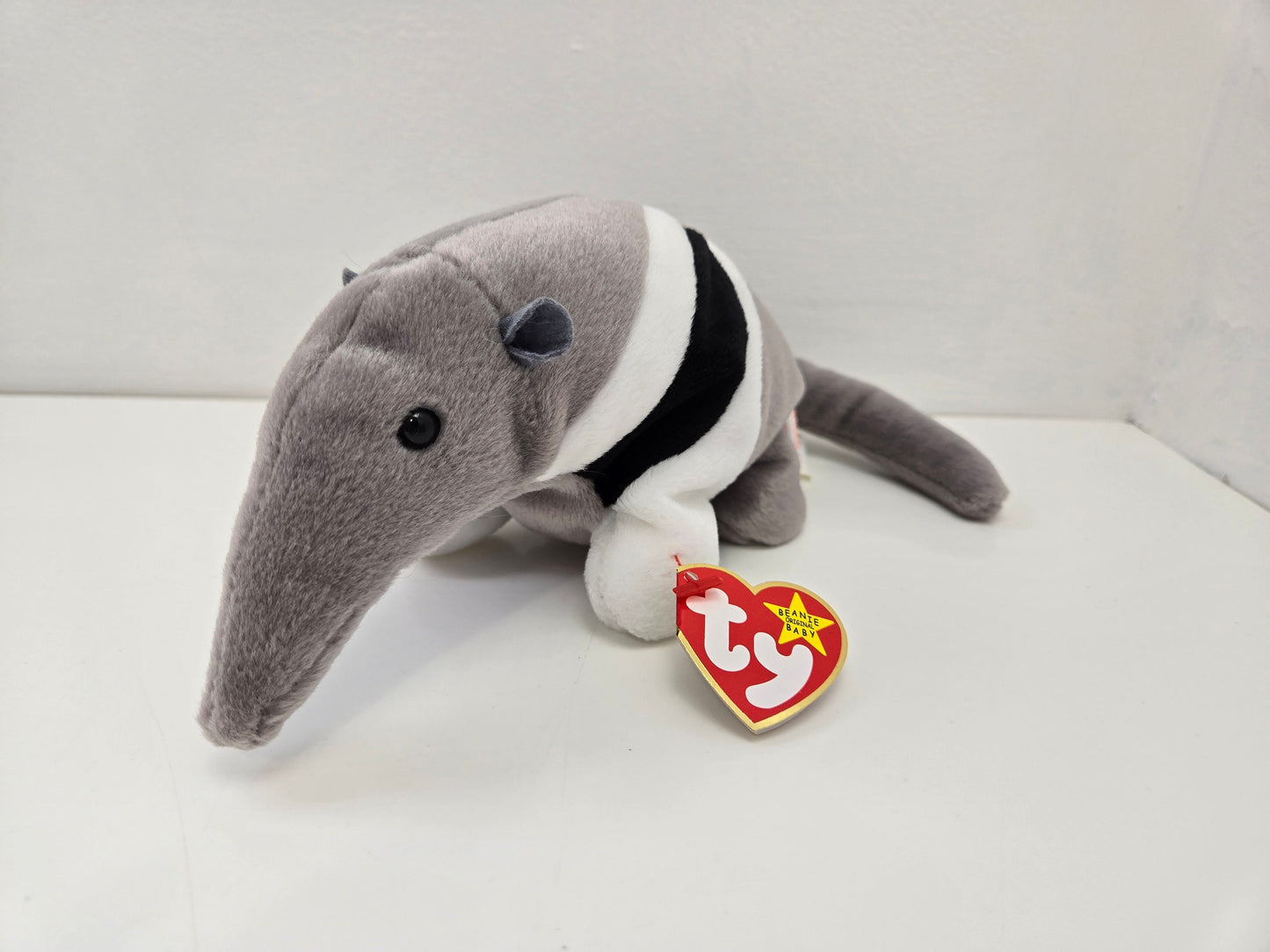 Ty Beanie Baby “Ants” the Anteater (8.5 inch)