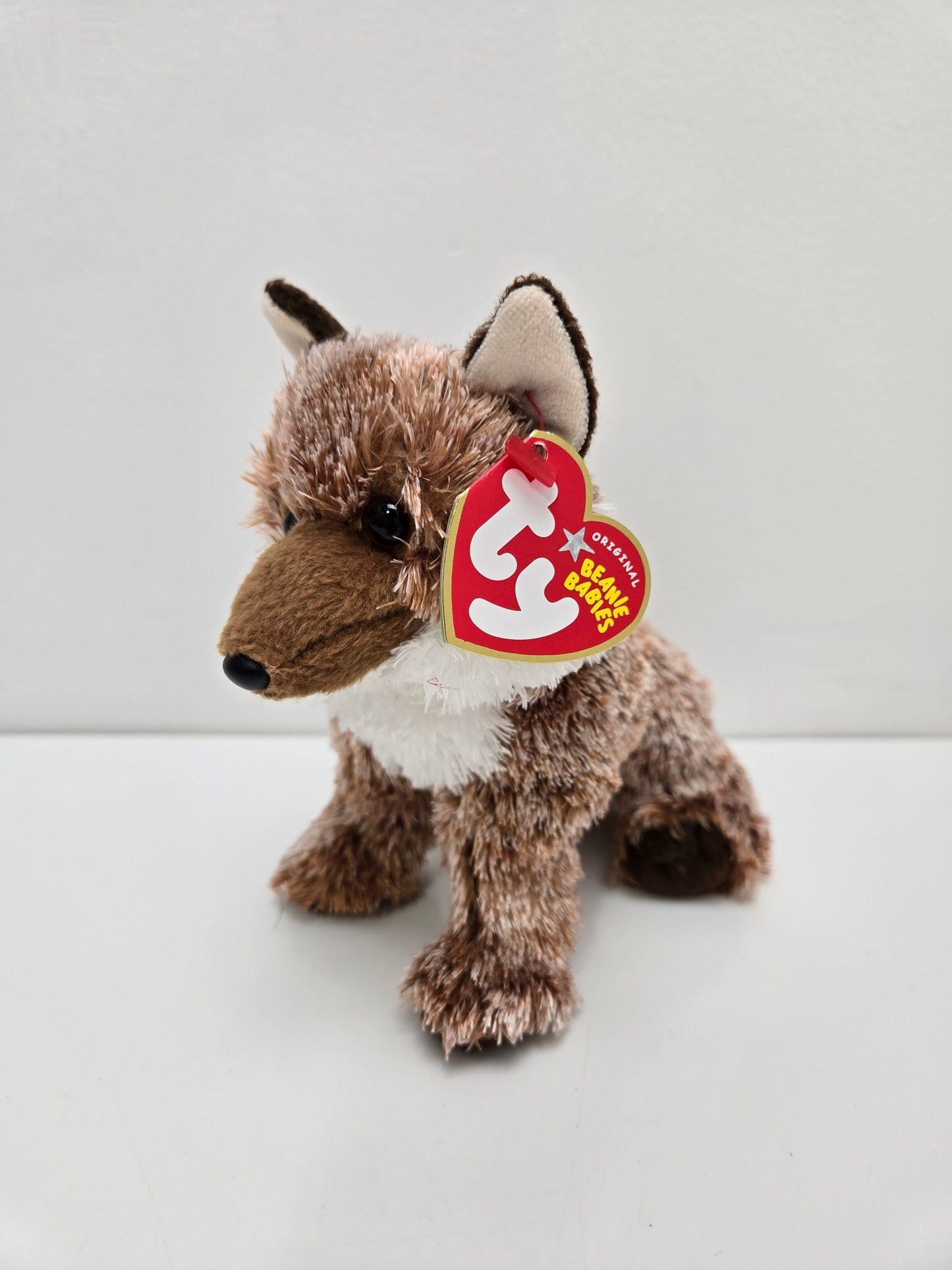 Ty Beanie Baby “Pungo” the Red Wolf - Internet and WWF Exclusive *RARE!* (6 inch)